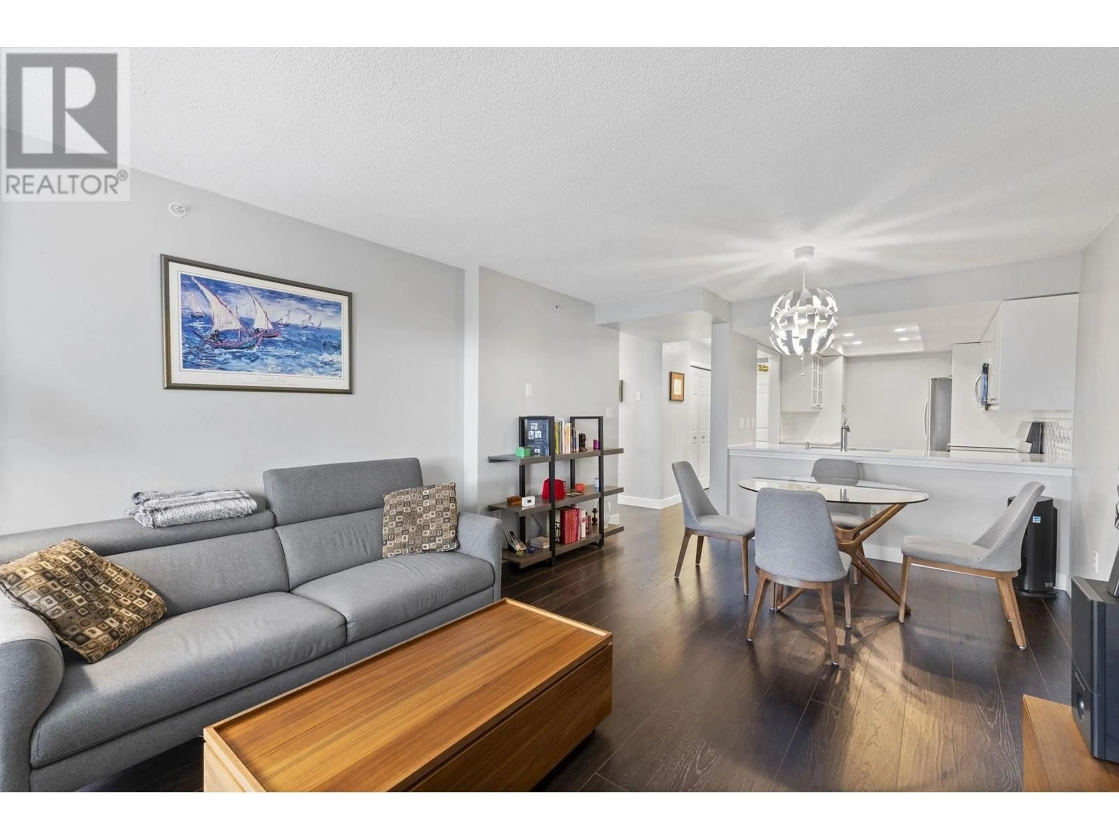 Living room with furniture, unknown for 807 - 1199 EASTWOOD STREET, Coquitlam British Columbia V3B7W7