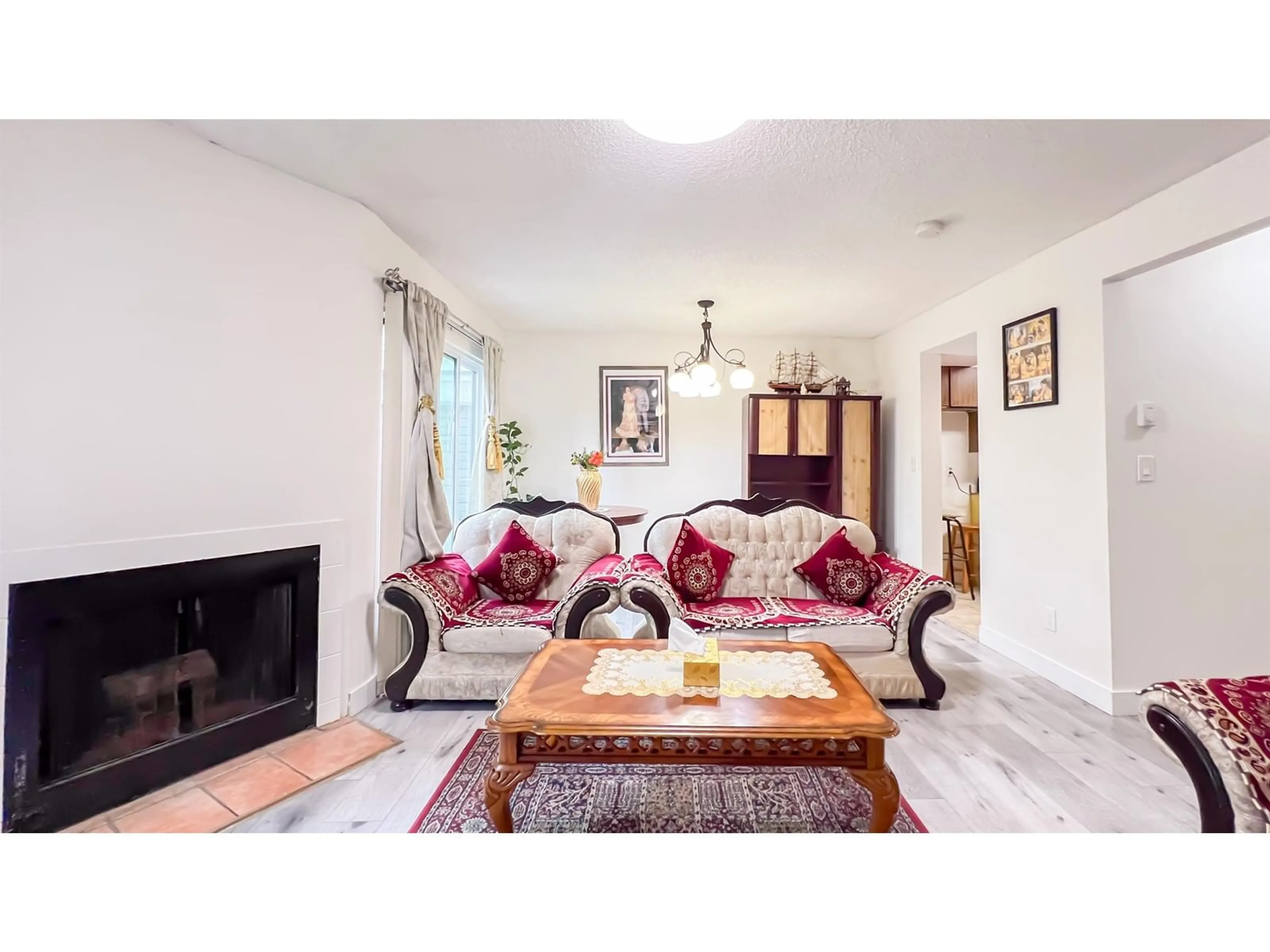 Living room with furniture, unknown for 55 - 6712 BAKER, Delta British Columbia V4E2V3