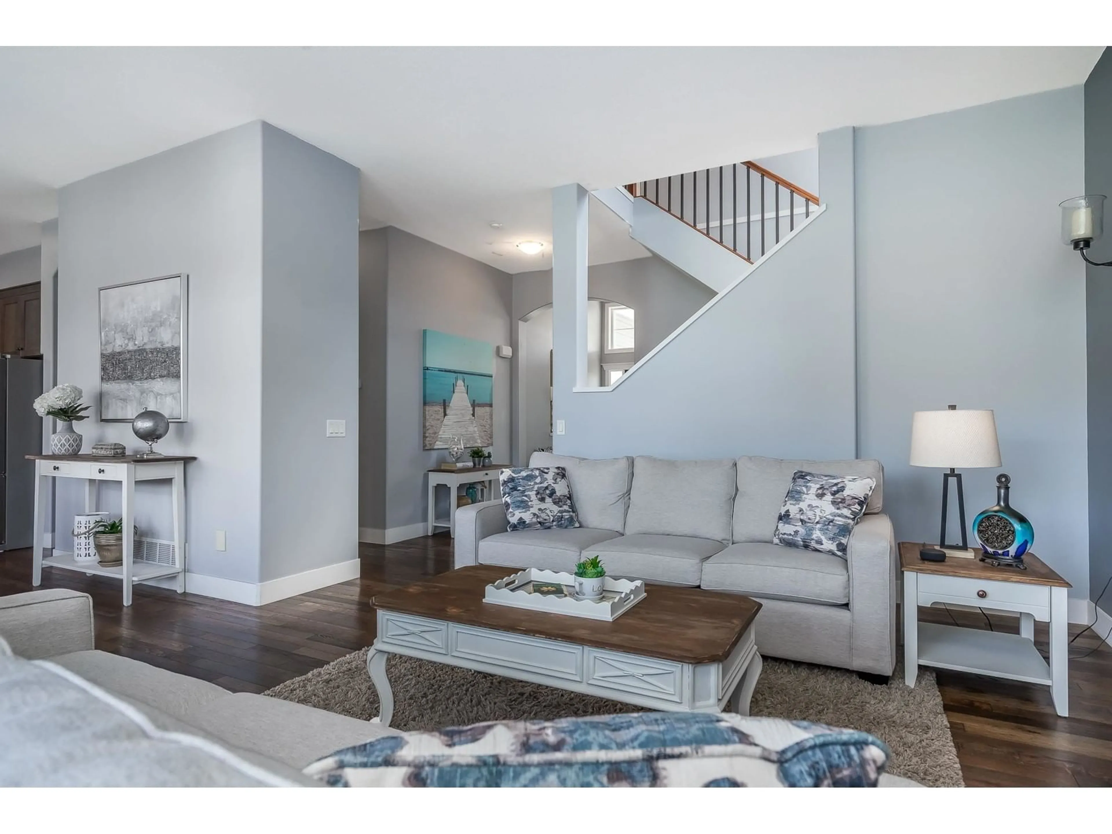 Living room with furniture, unknown for 14841 59, Surrey British Columbia V3S4S6