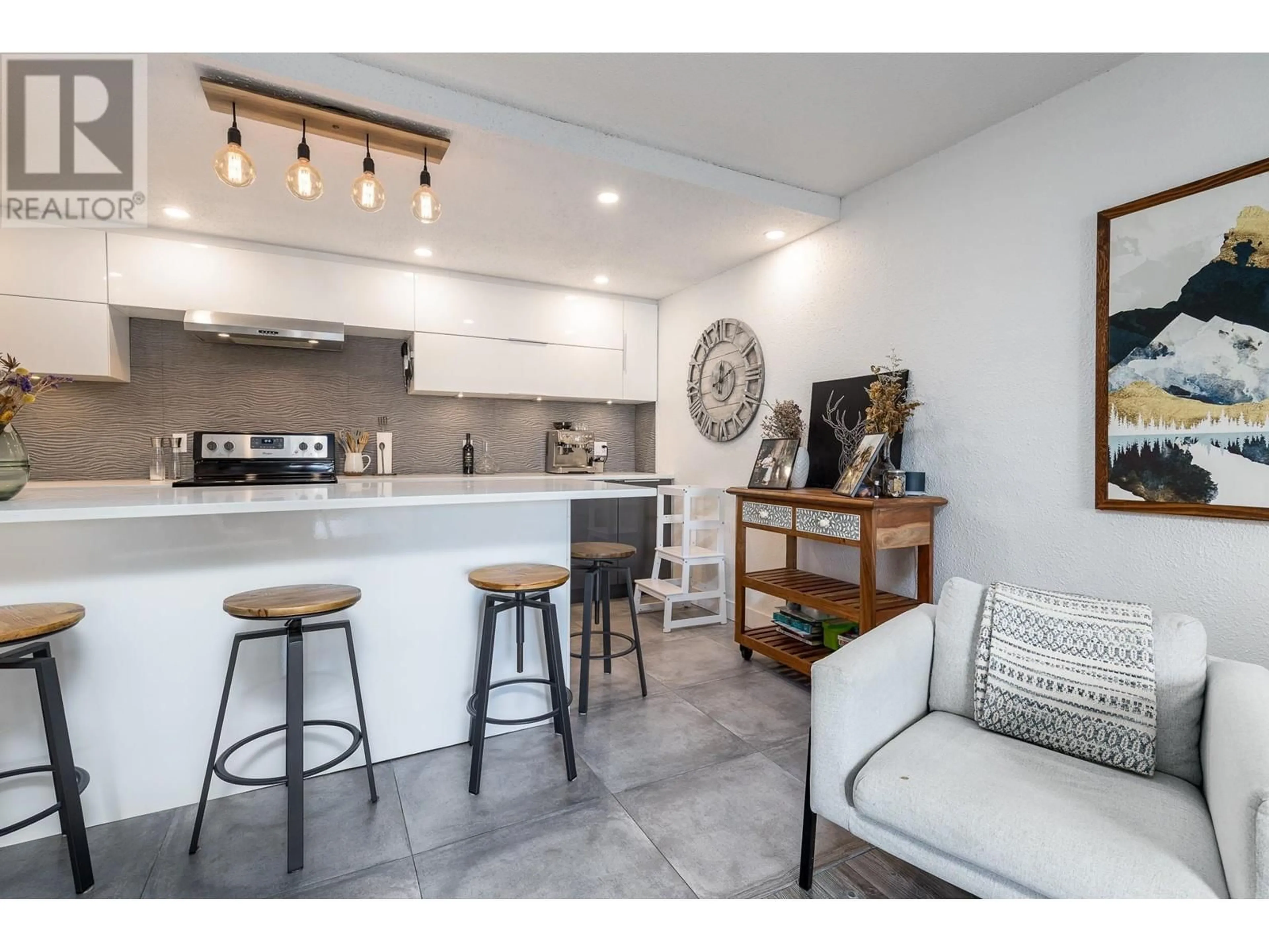 Open concept kitchen, unknown for 201 - 756 GREAT NORTHERN WAY, Vancouver British Columbia V5T1E4