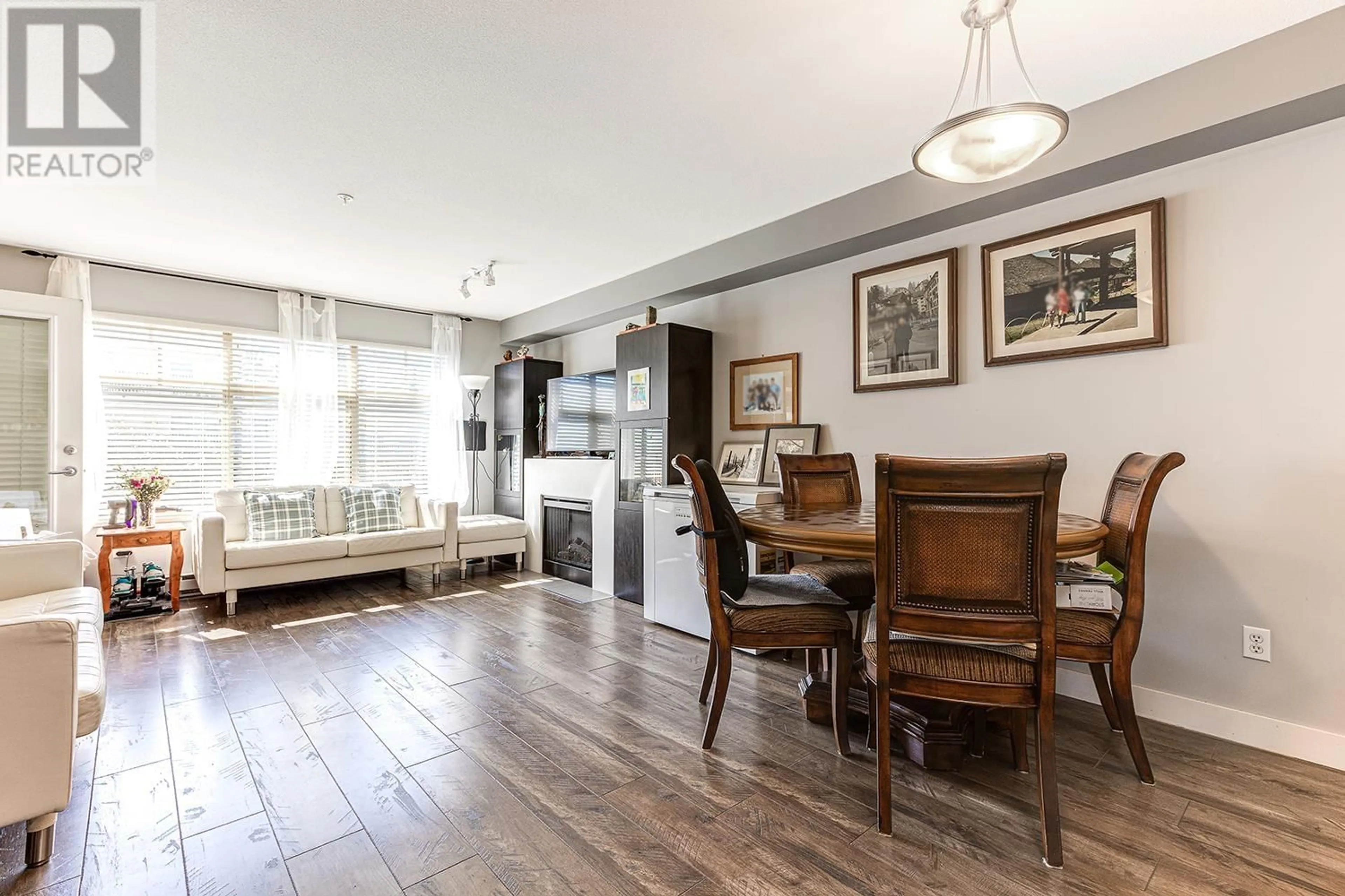 Dining room, wood/laminate floor for 313 - 12238 224 STREET, Maple Ridge British Columbia V2X8W5