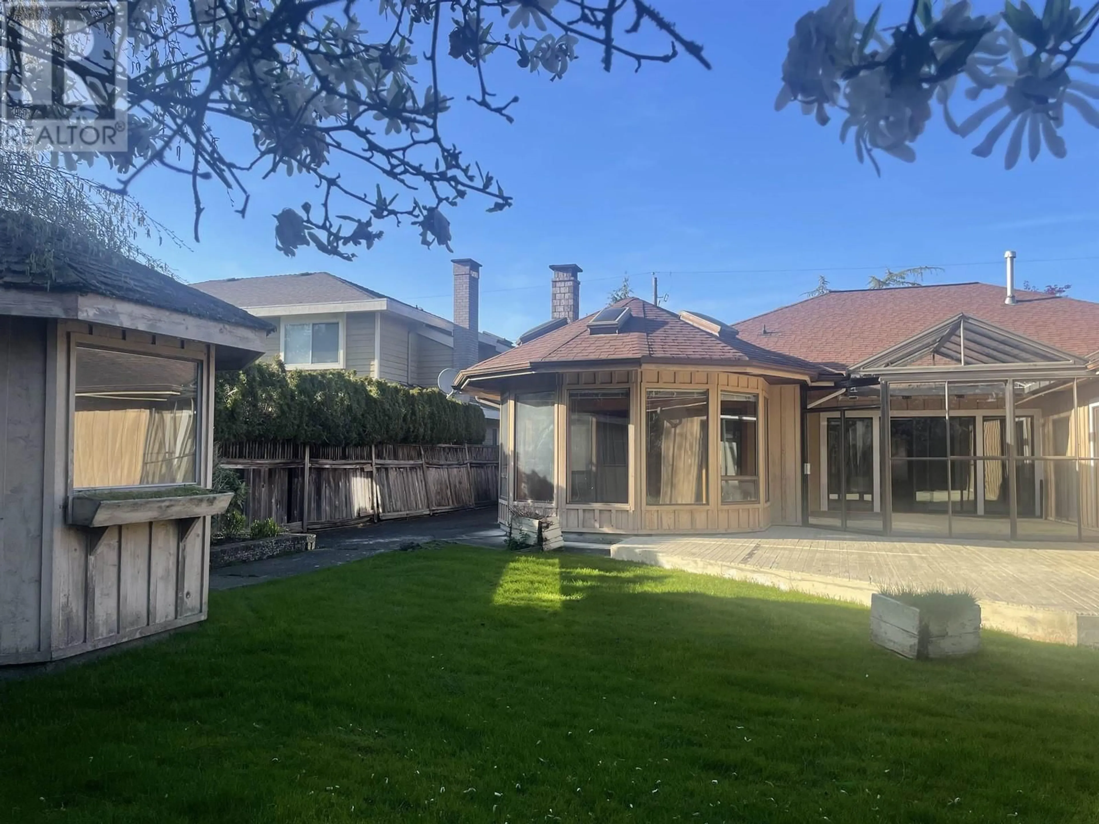 A pic from outside/outdoor area/front of a property/back of a property/a pic from drone, street for 7580 LUCAS ROAD, Richmond British Columbia V6Y1E9