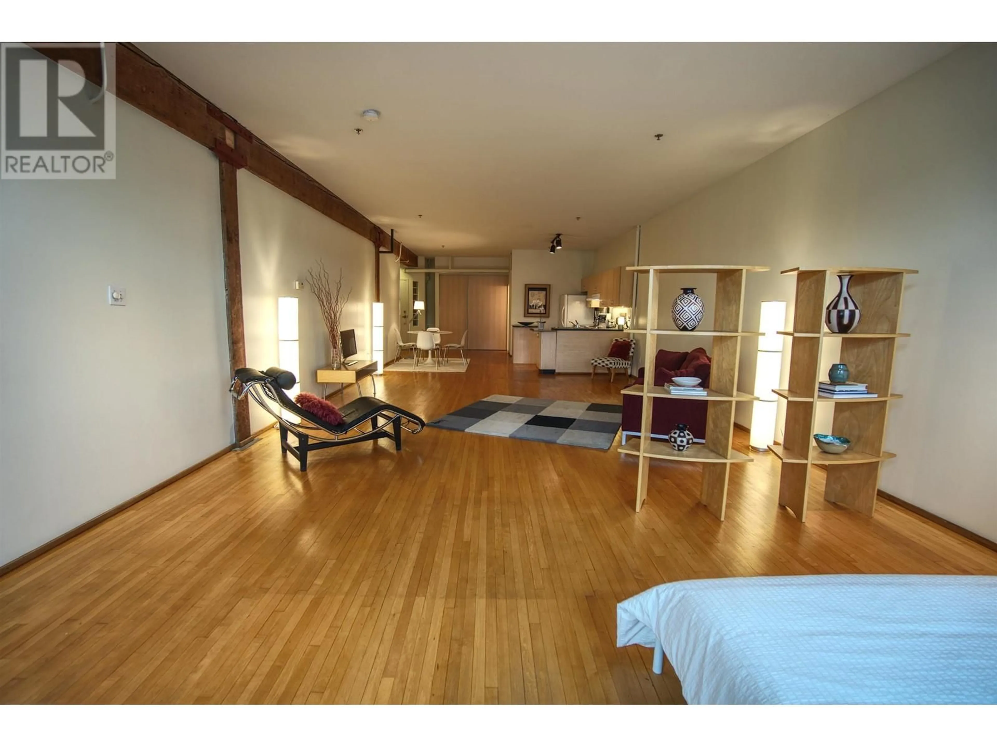 Unknown for 201 - 2556 HASTINGS STREET, Vancouver British Columbia V5K1Z3