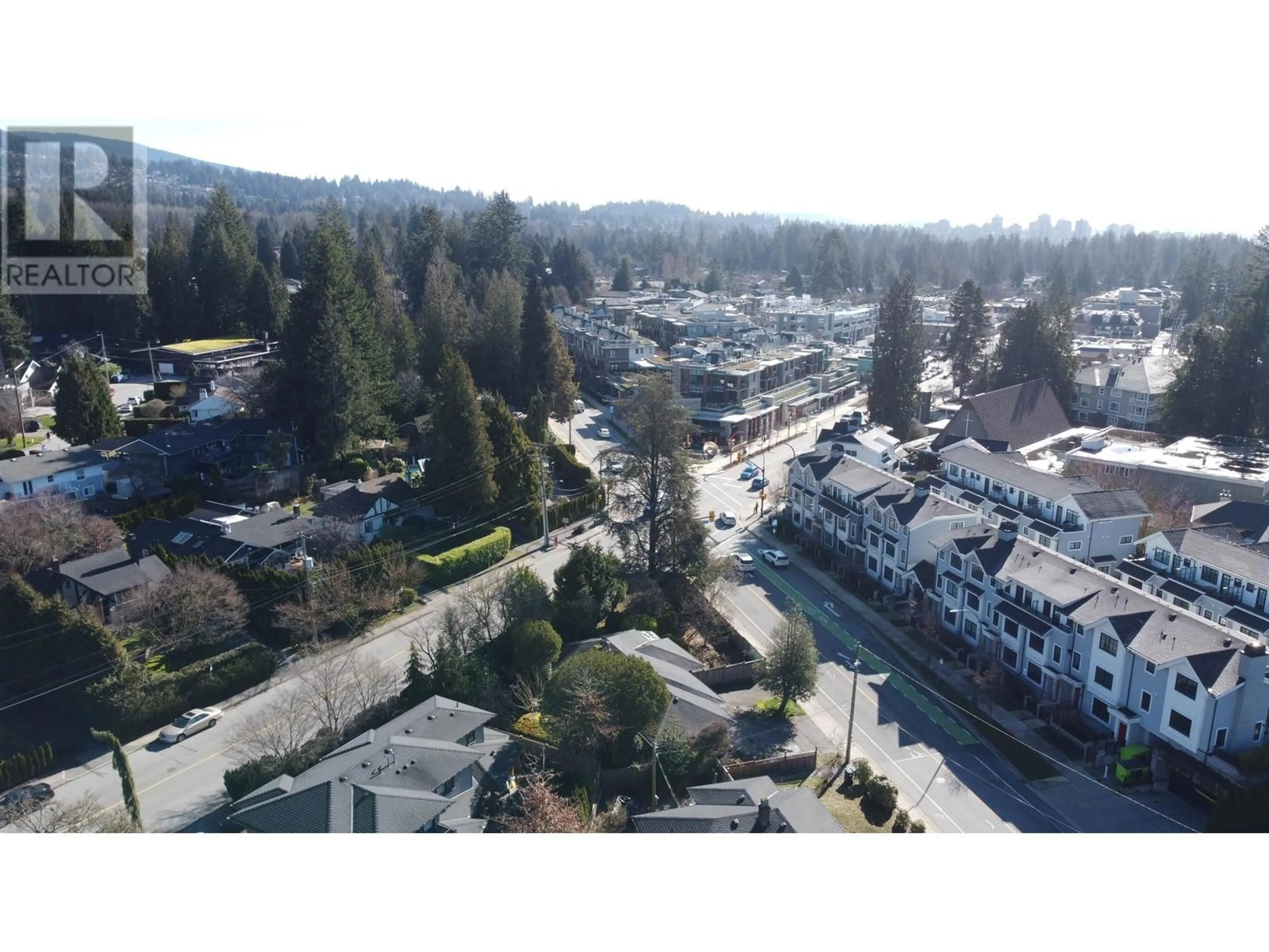 A pic from outside/outdoor area/front of a property/back of a property/a pic from drone, mountain view for 1116 RIDGEWOOD DRIVE, North Vancouver British Columbia V7R1J3
