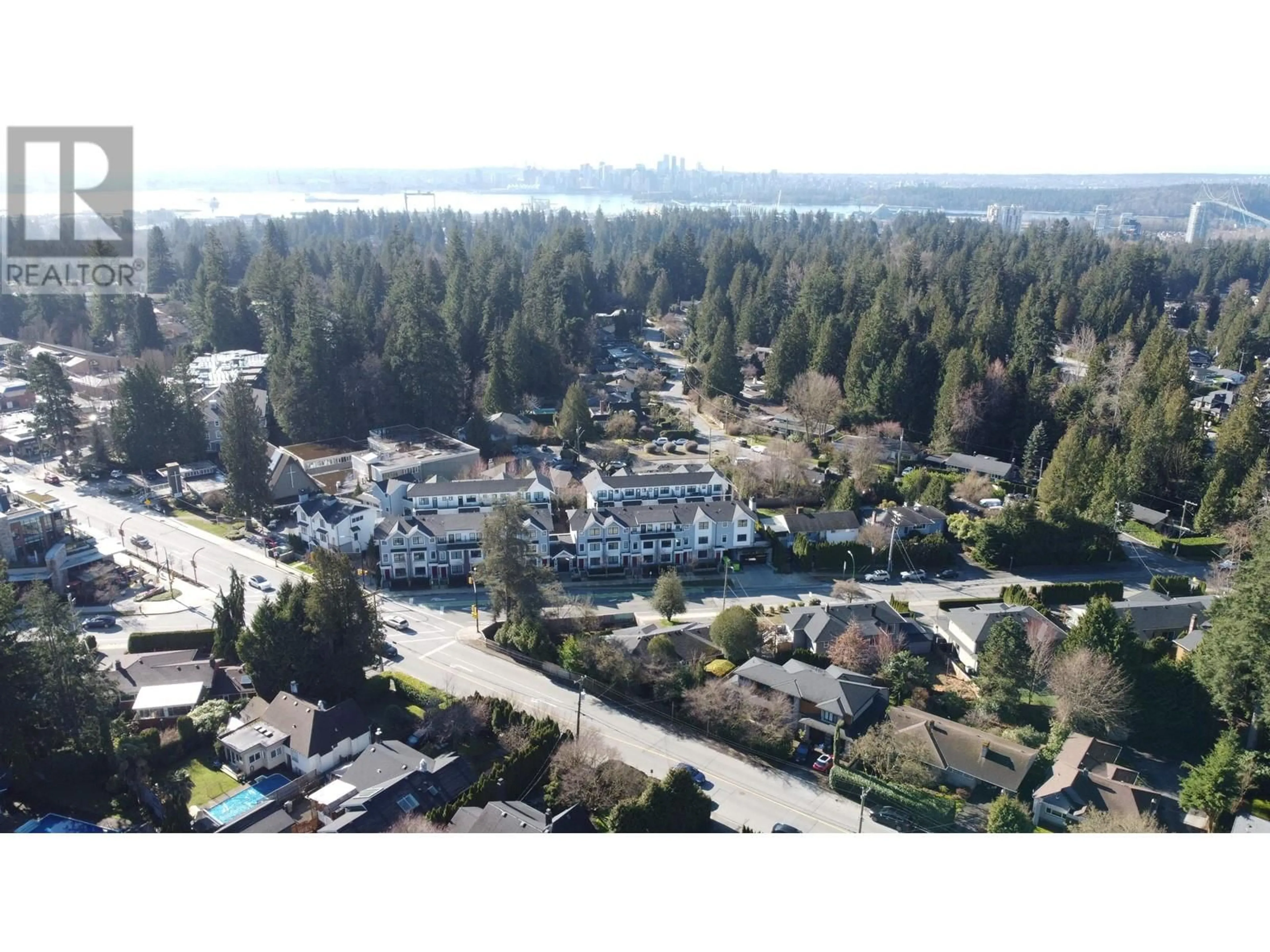 A pic from outside/outdoor area/front of a property/back of a property/a pic from drone, unknown for 1116 RIDGEWOOD DRIVE, North Vancouver British Columbia V7R1J3