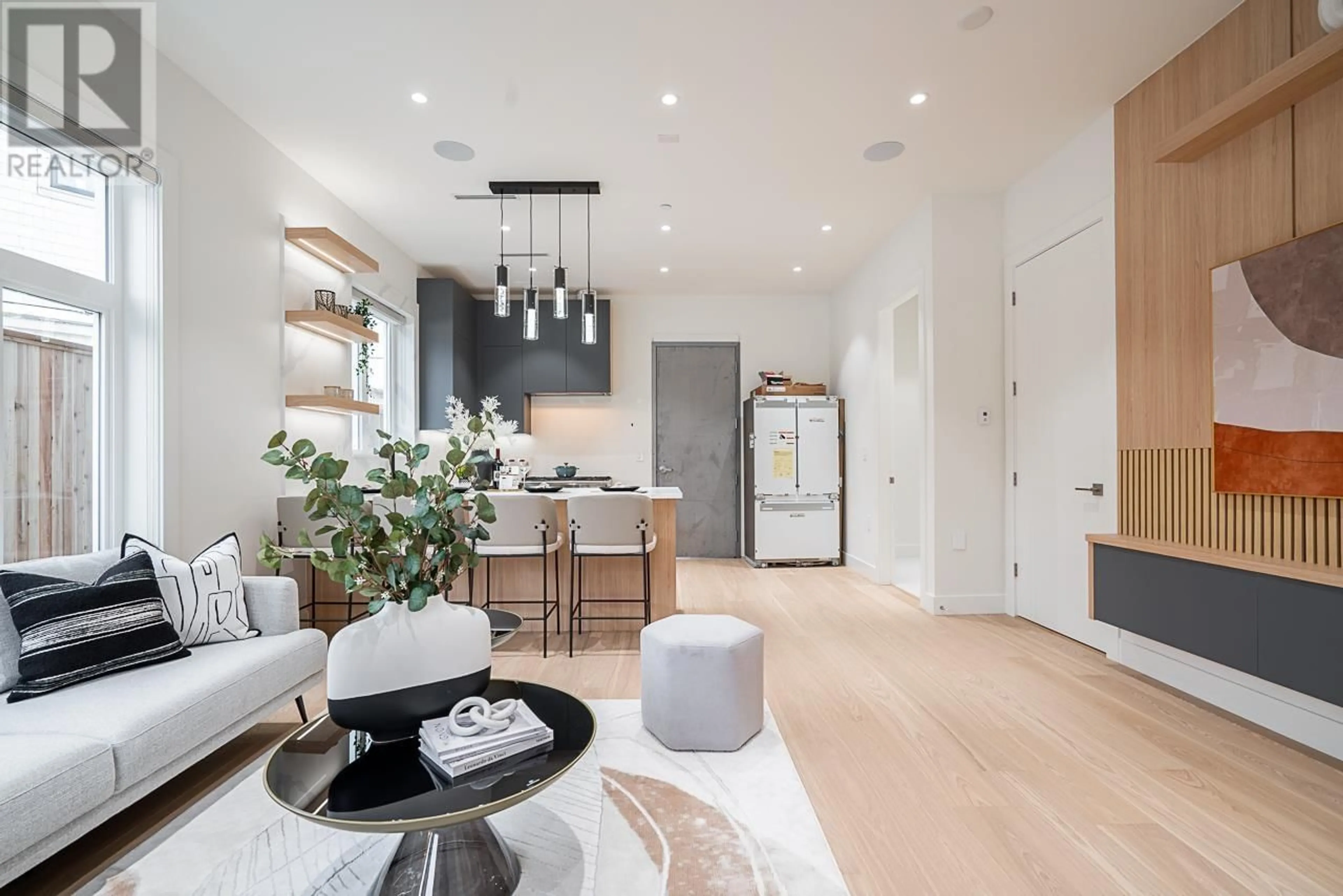 Unknown for 2835 OLIVER CRESCENT, Vancouver British Columbia V6L1T1