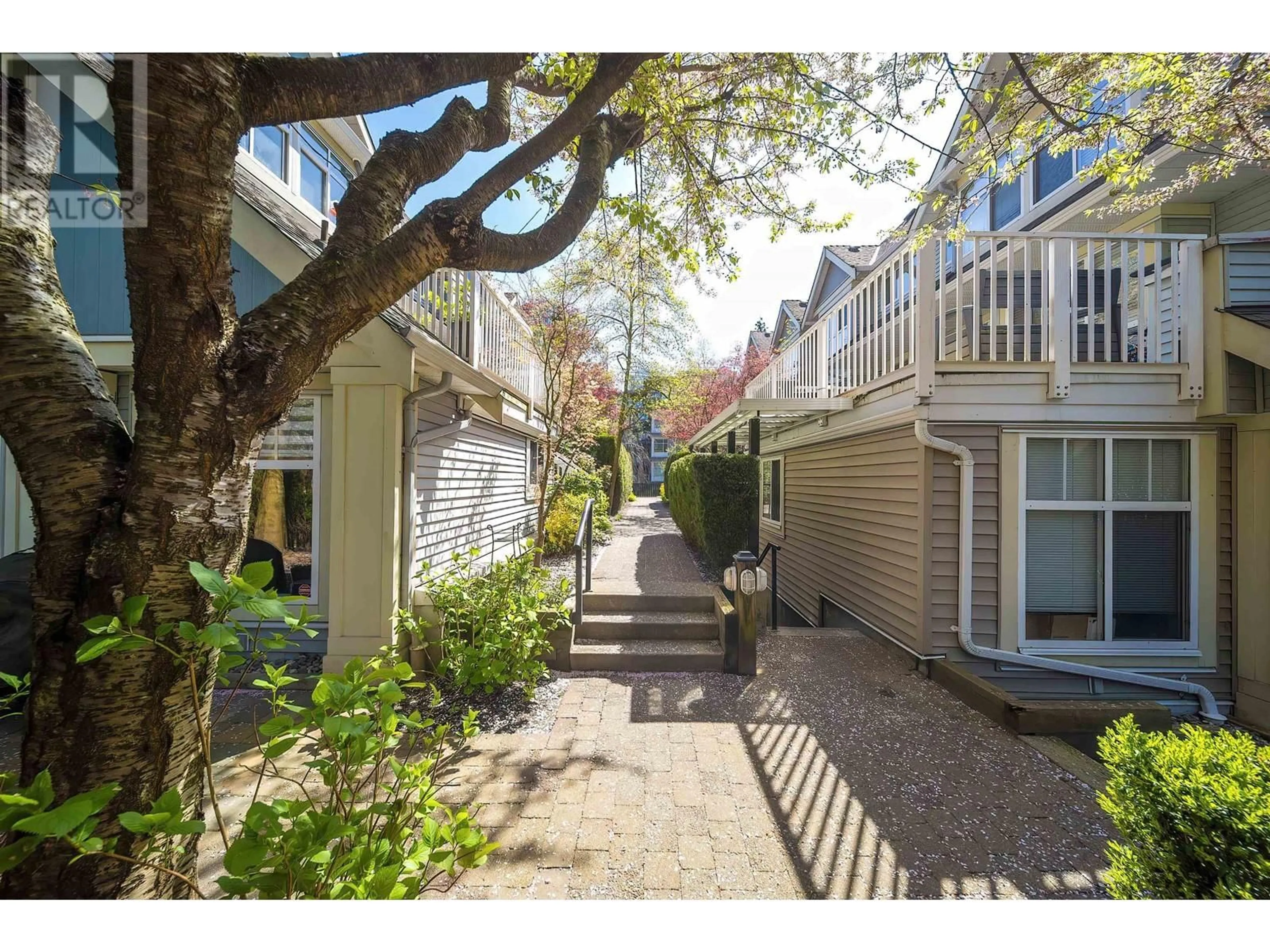 Patio, street for 61 - 7128 STRIDE AVENUE, Burnaby British Columbia V3N1T5