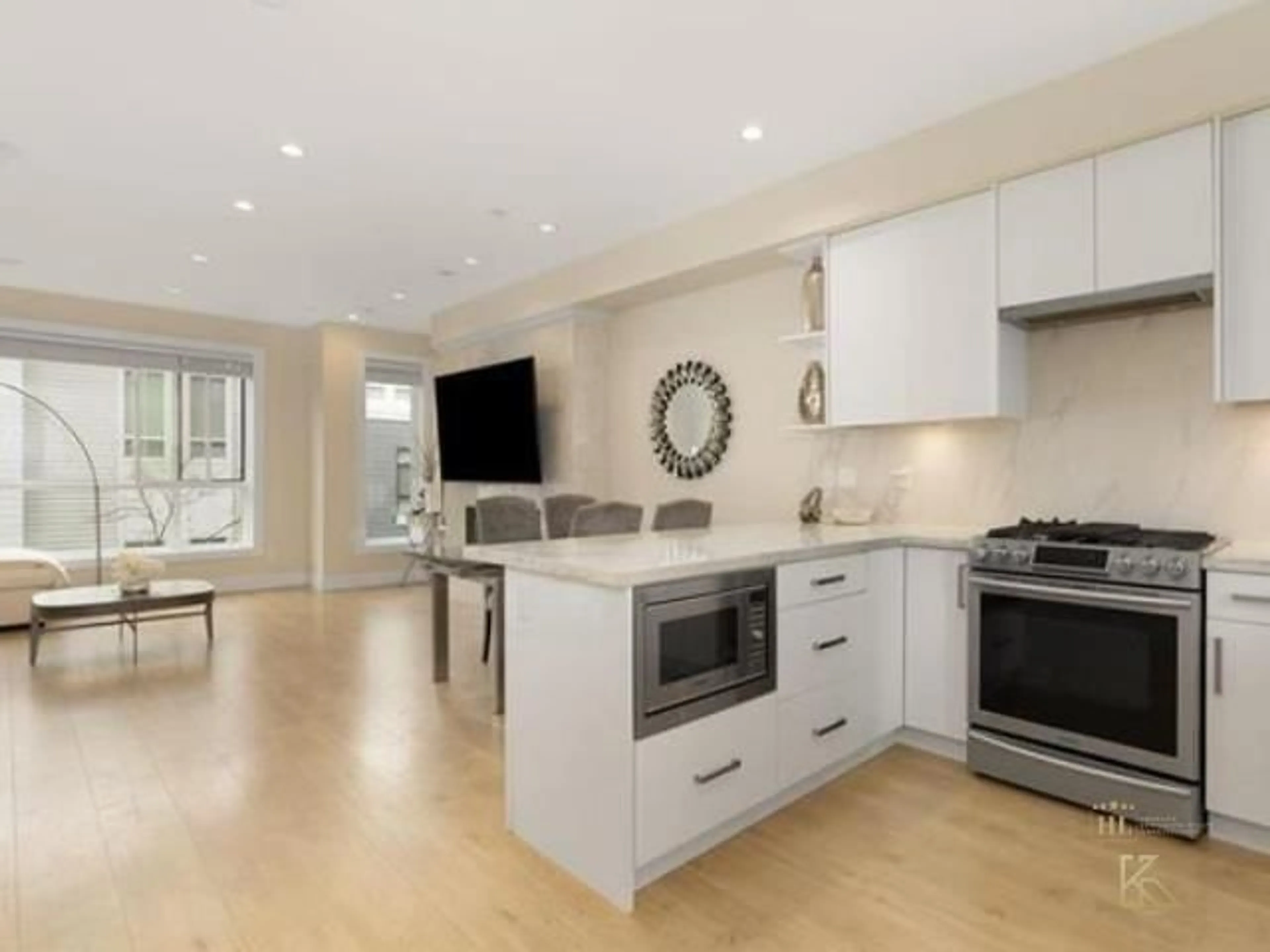 Open concept kitchen, unknown for 10 - 16511 WATSON, Surrey British Columbia V4N0H5