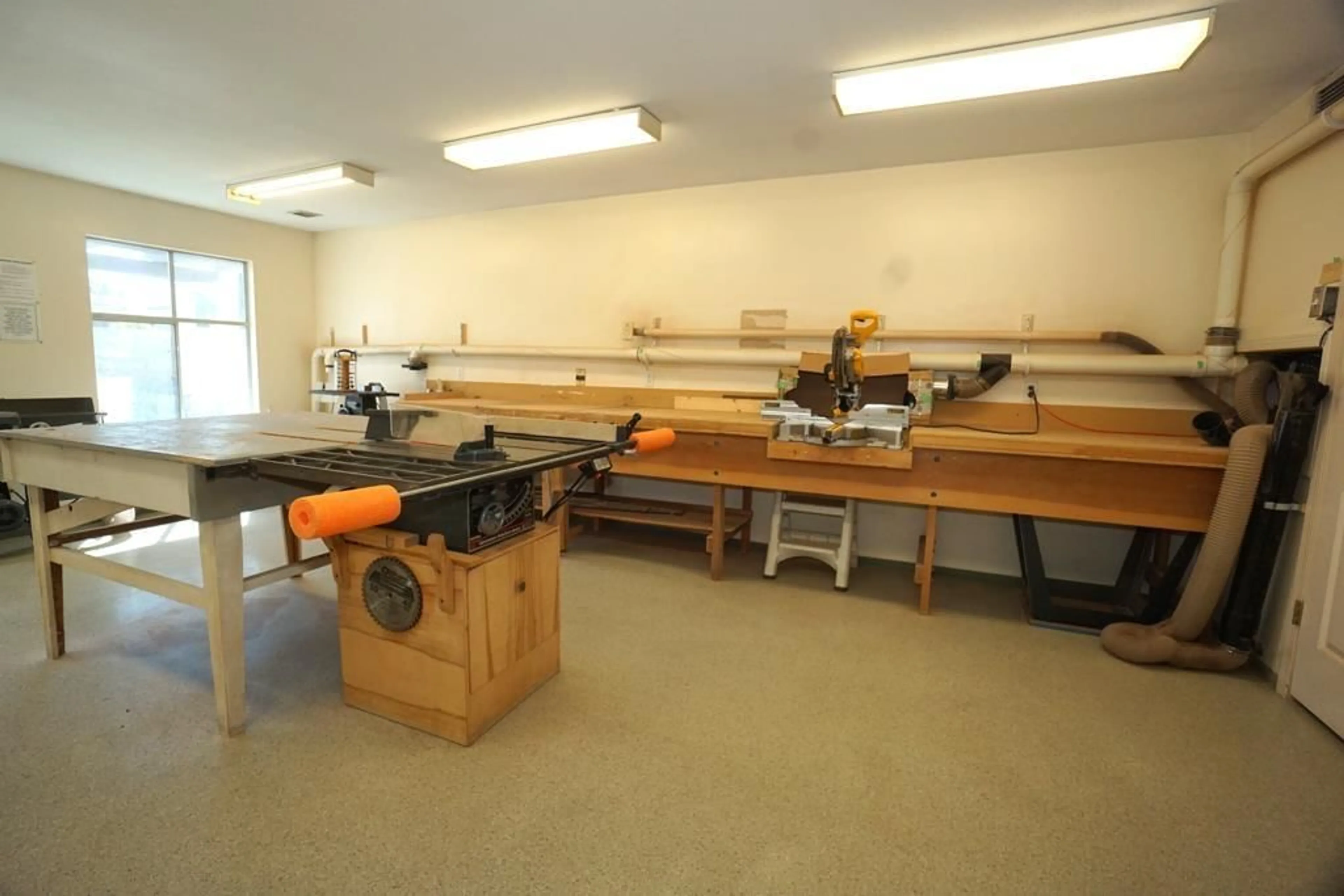Unknown for 209 - 20381 96, Langley British Columbia V1M2L1