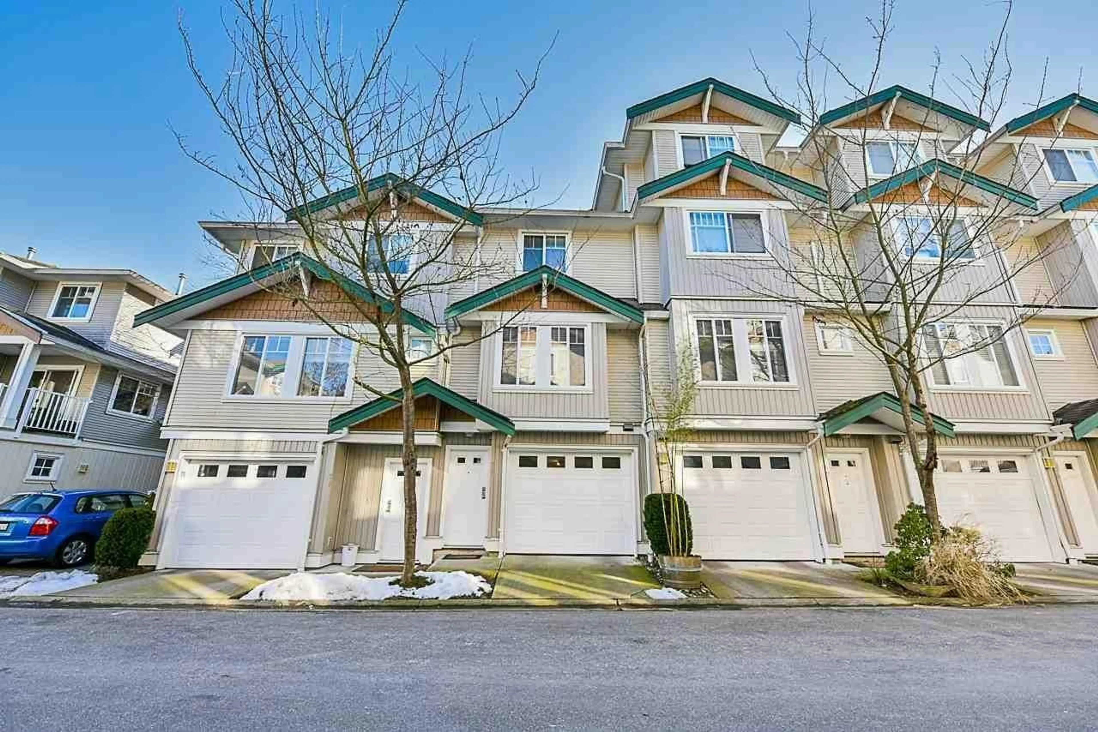 Unknown for 70 - 12711 64, Surrey British Columbia V3W1X1