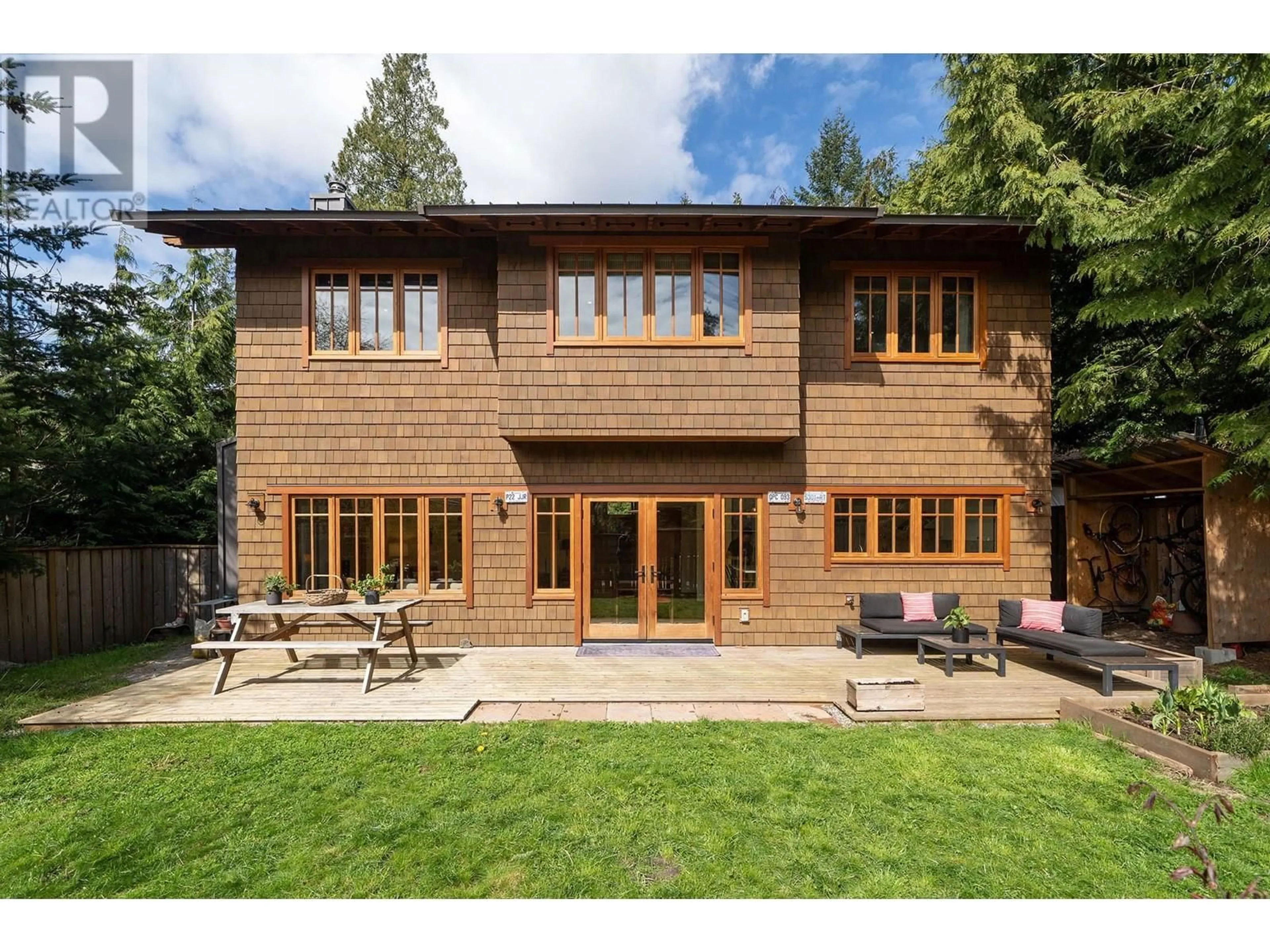 Home with brick exterior material, building for 1117 MILLER ROAD, Bowen Island British Columbia V0N1G1