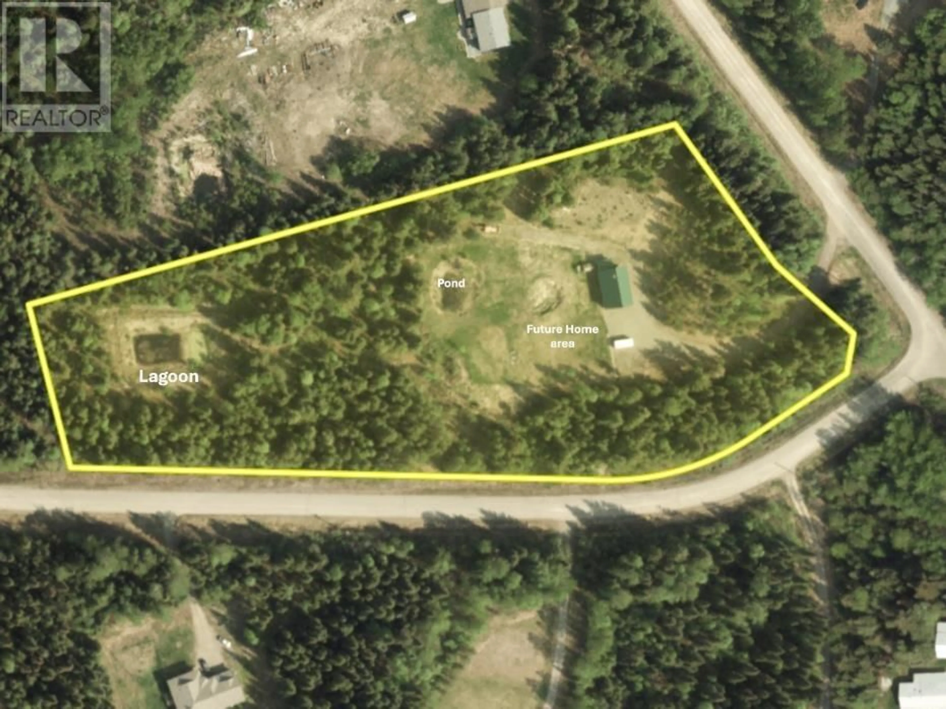 A pic from outside/outdoor area/front of a property/back of a property/a pic from drone, building for 1725 CATHERINE DRIVE, Prince George British Columbia V2M7B5