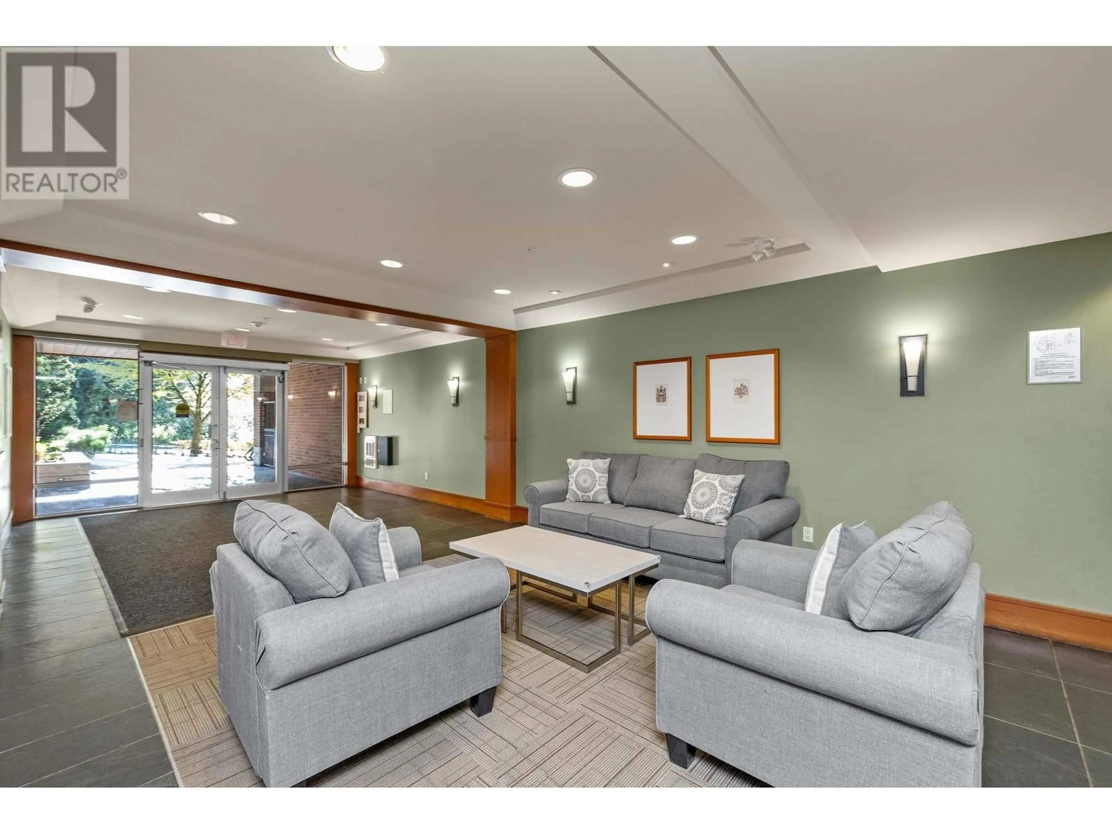 Living room with furniture, unknown for 108 - 1633 MACKAY AVENUE, North Vancouver British Columbia V7P0A2