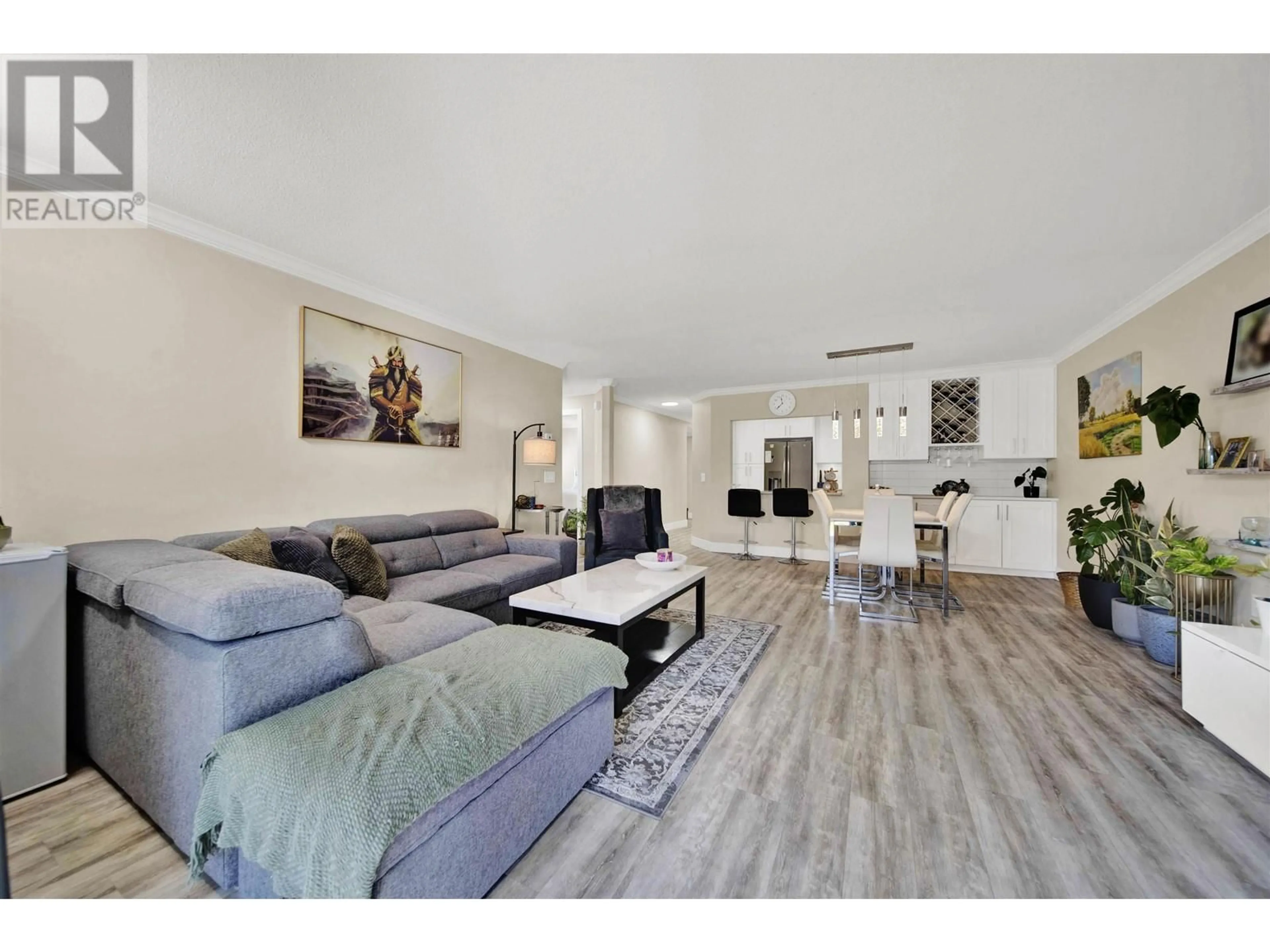 Living room with furniture, unknown for 9 - 12071 232B STREET, Maple Ridge British Columbia V2X0Z7