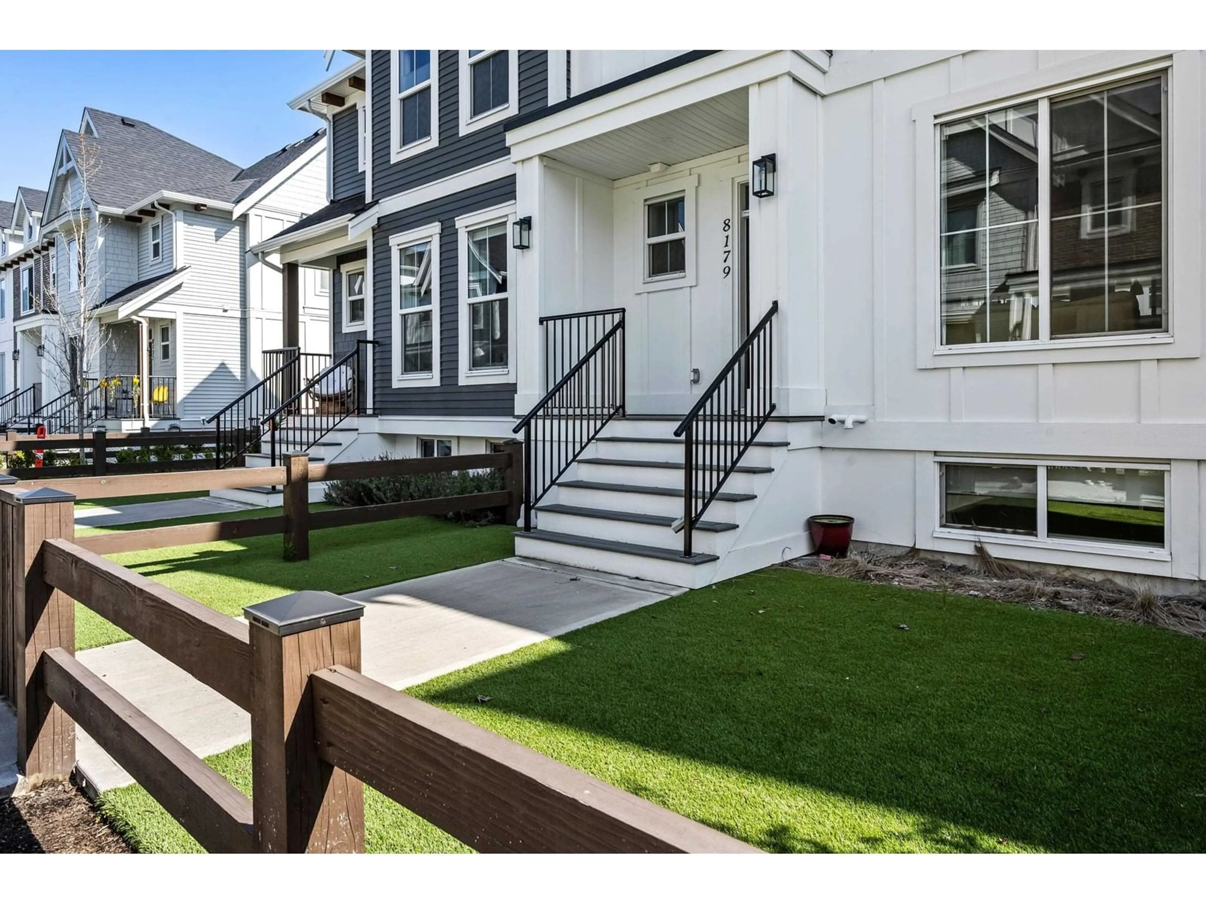 Unknown for 8179 FOXFERN ROAD, Chilliwack British Columbia V2R6G6