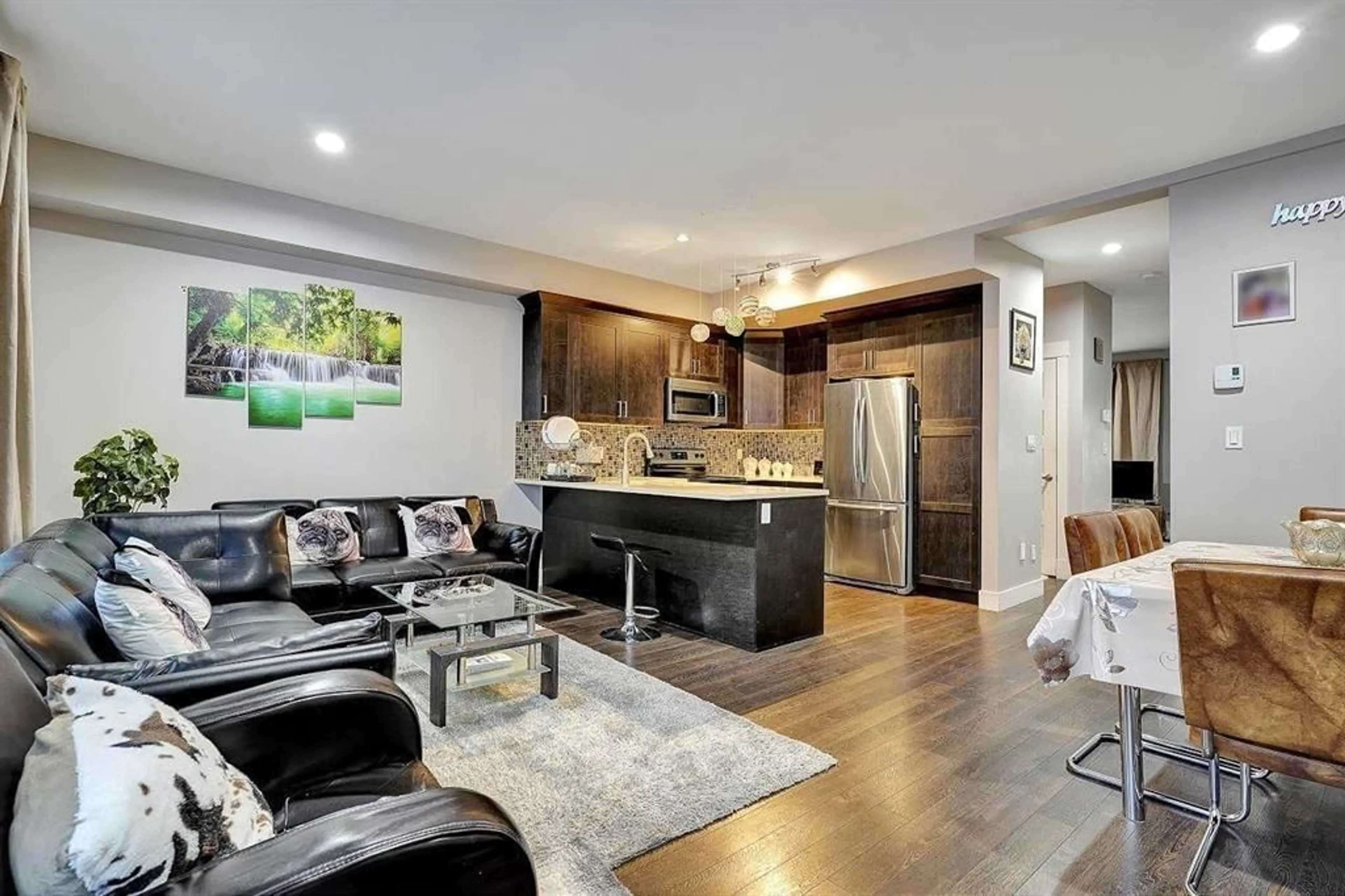 Open concept kitchen, unknown for 9 - 12775 63, Surrey British Columbia V3X0E9