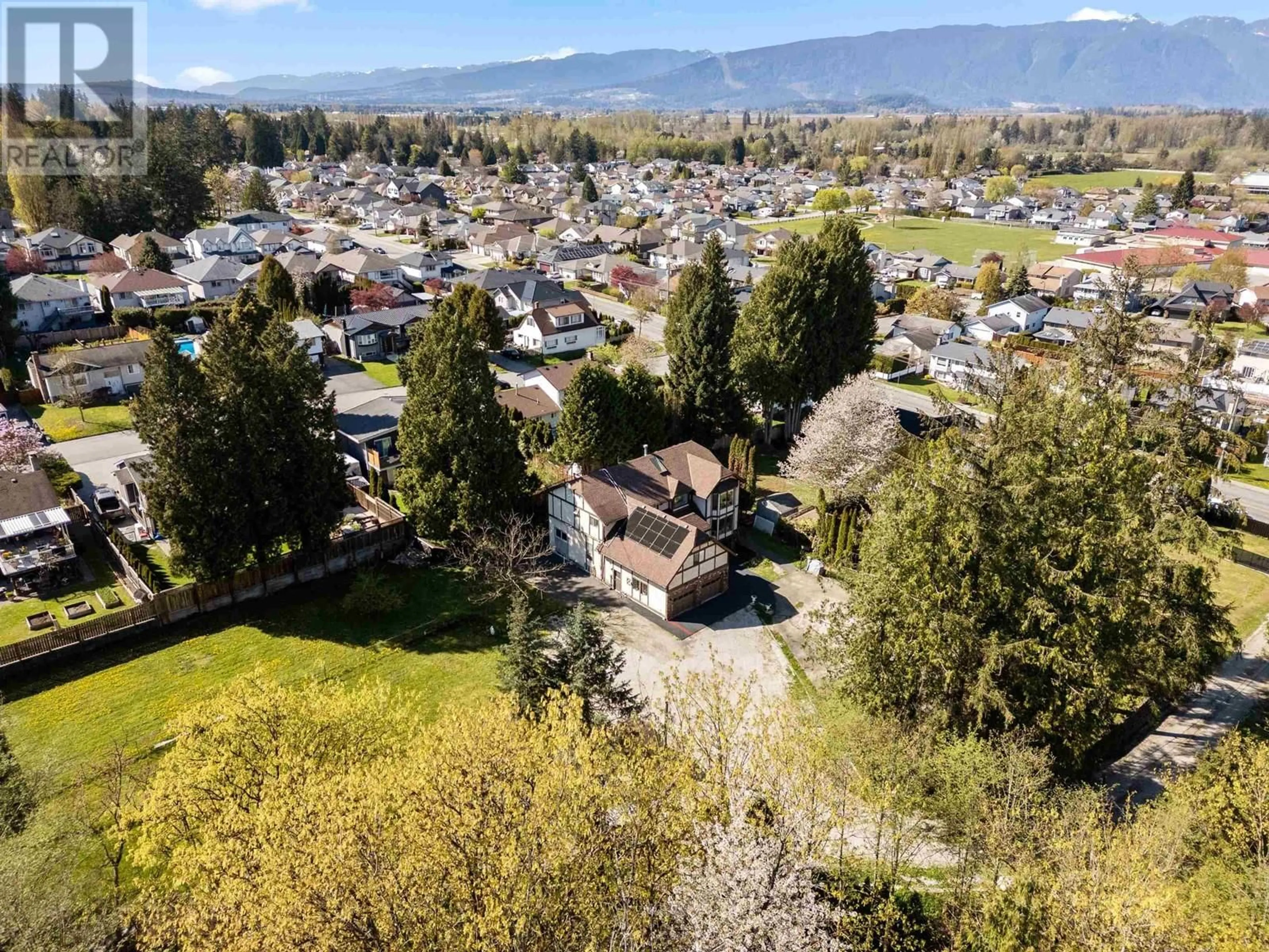 A pic from outside/outdoor area/front of a property/back of a property/a pic from drone, mountain view for 22178 124 AVENUE, Maple Ridge British Columbia V2X4J3