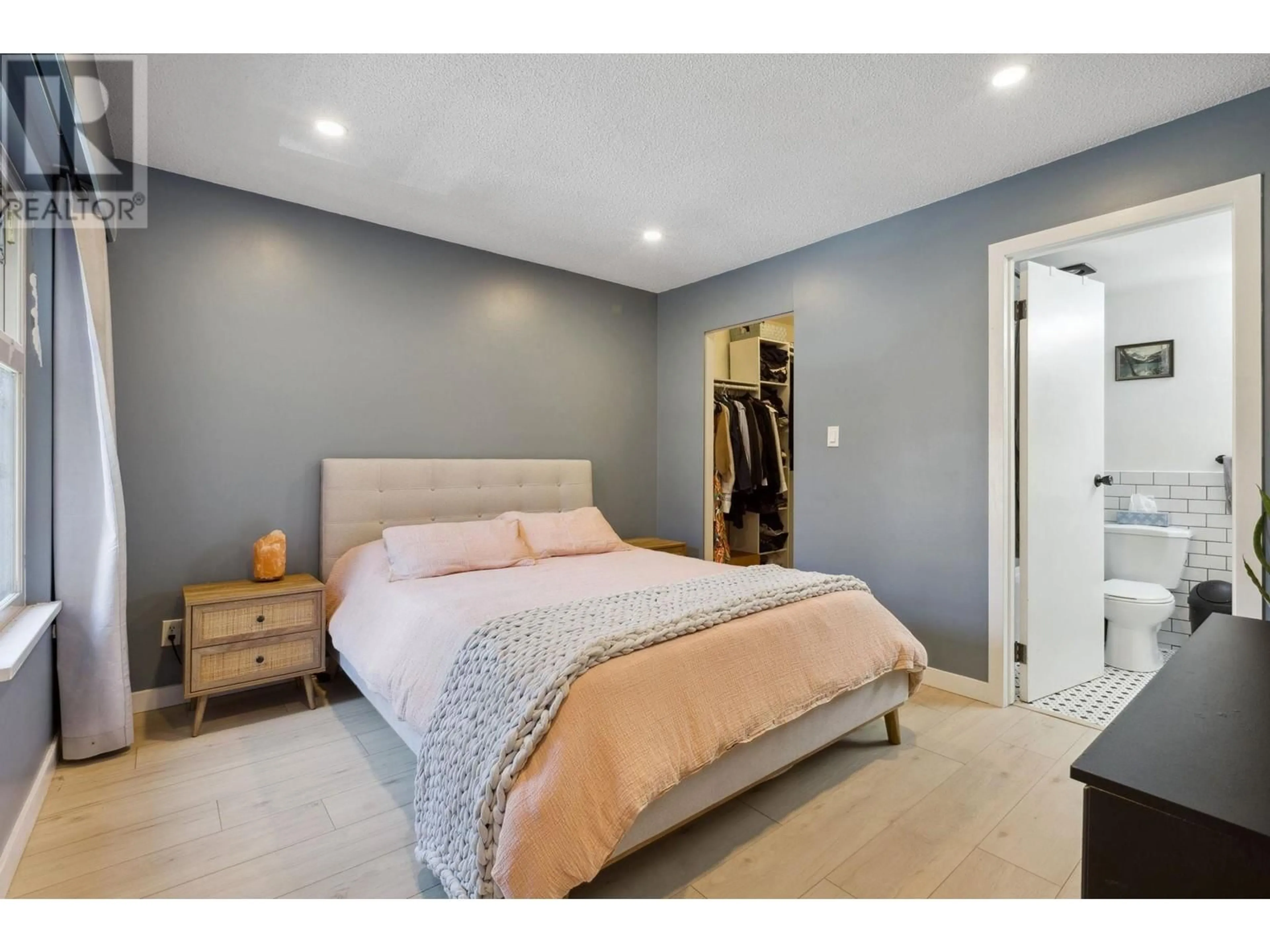 Bedroom with bed, unknown for 1894 PURCELL WAY, North Vancouver British Columbia V7J3K3