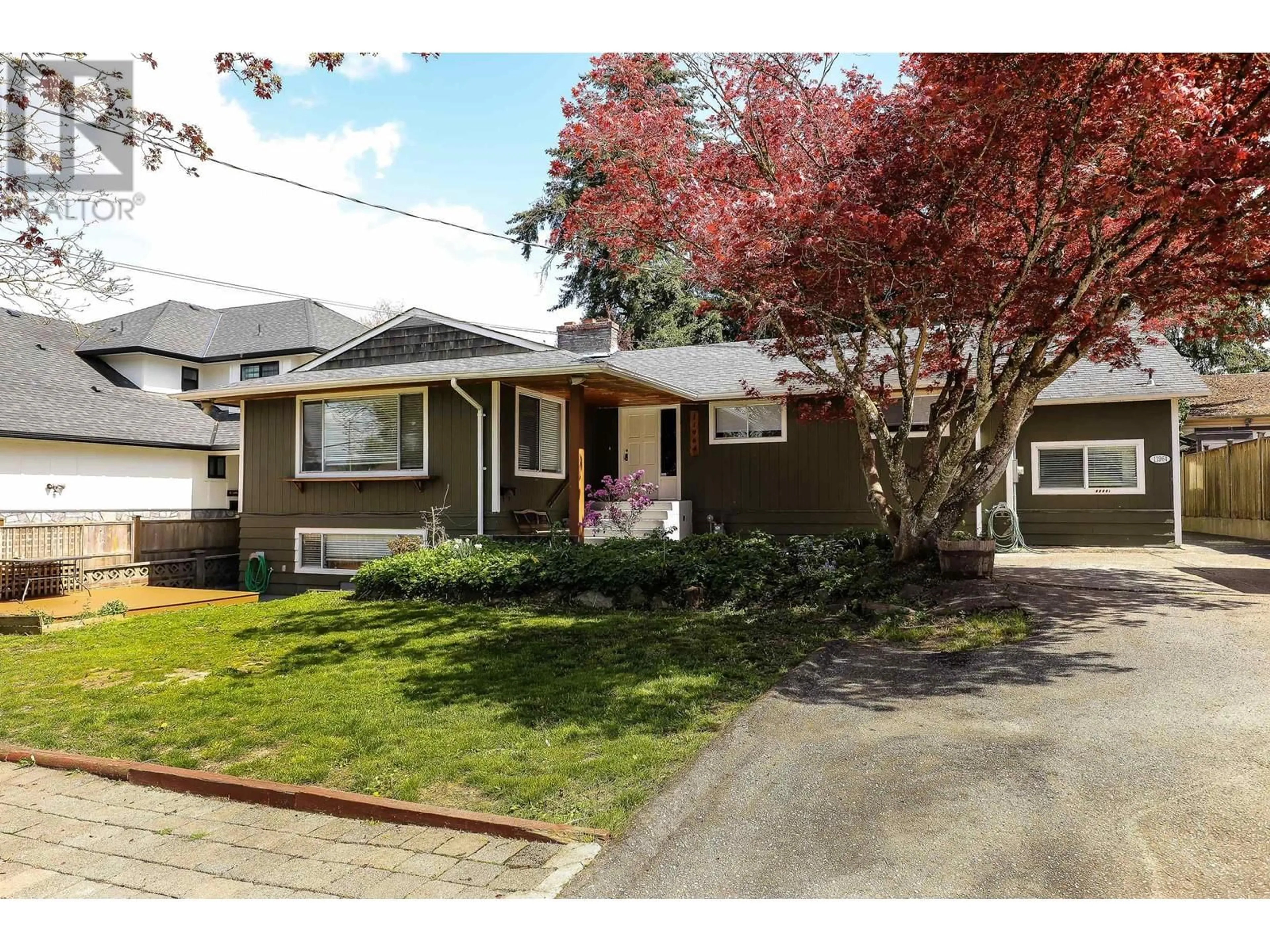 Home with vinyl exterior material, street for 11964 GLENHURST STREET, Maple Ridge British Columbia V2X6V6