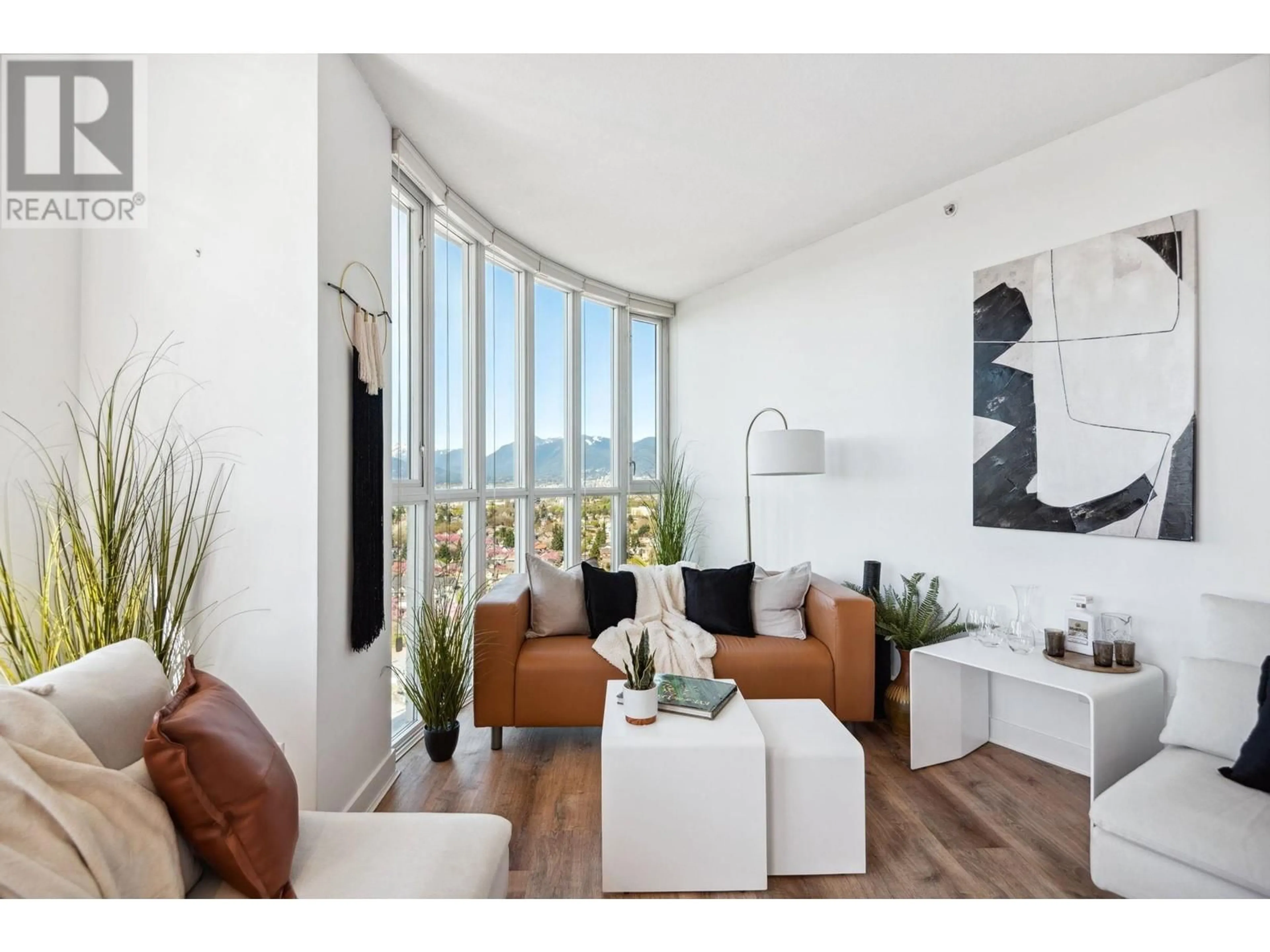 Living room with furniture, unknown for 1604 - 4028 KNIGHT STREET, Vancouver British Columbia V5N5Y8