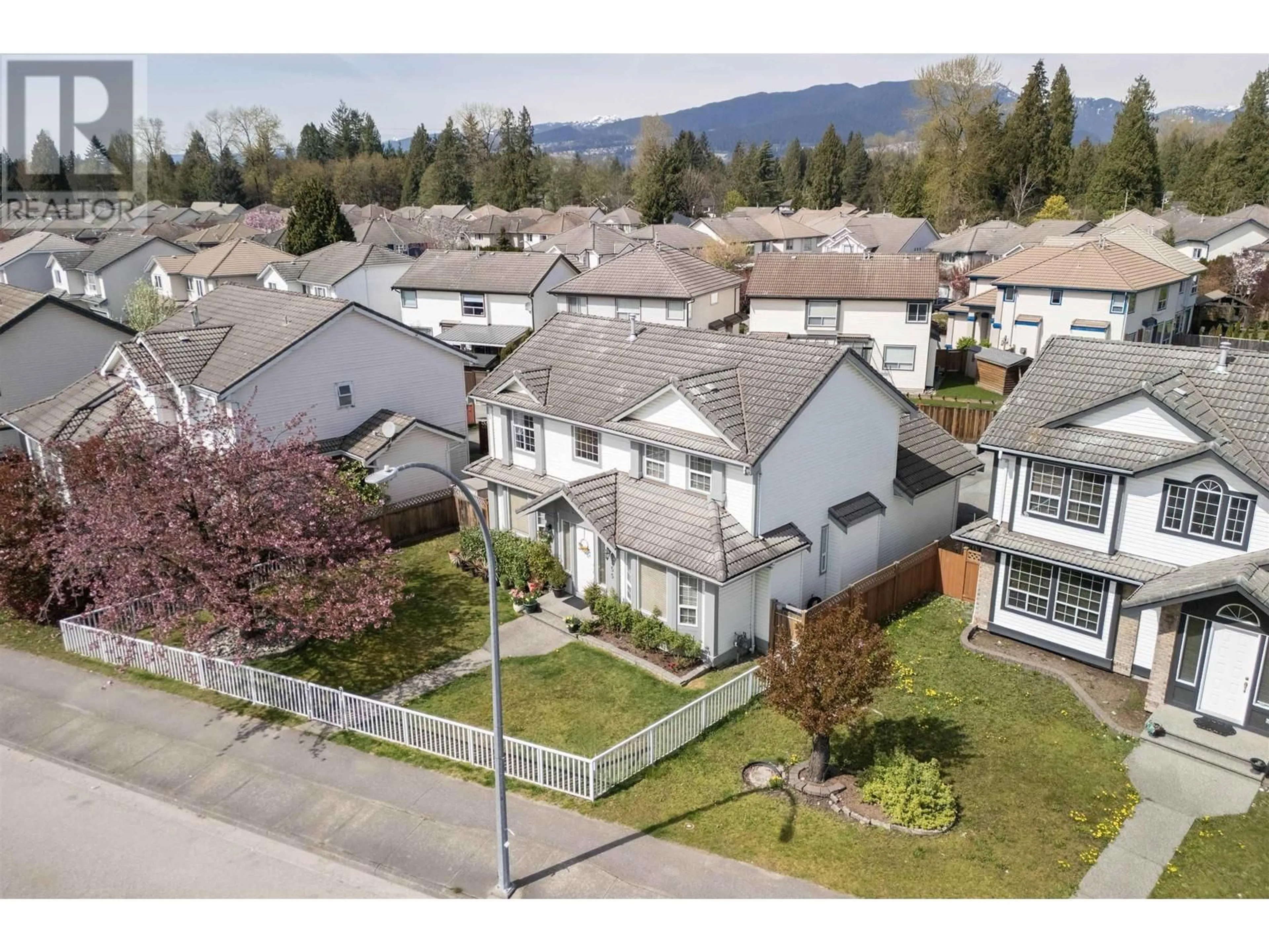 A pic from outside/outdoor area/front of a property/back of a property/a pic from drone, mountain view for 1355 RIVERWOOD GATE, Port Coquitlam British Columbia V3B7W1