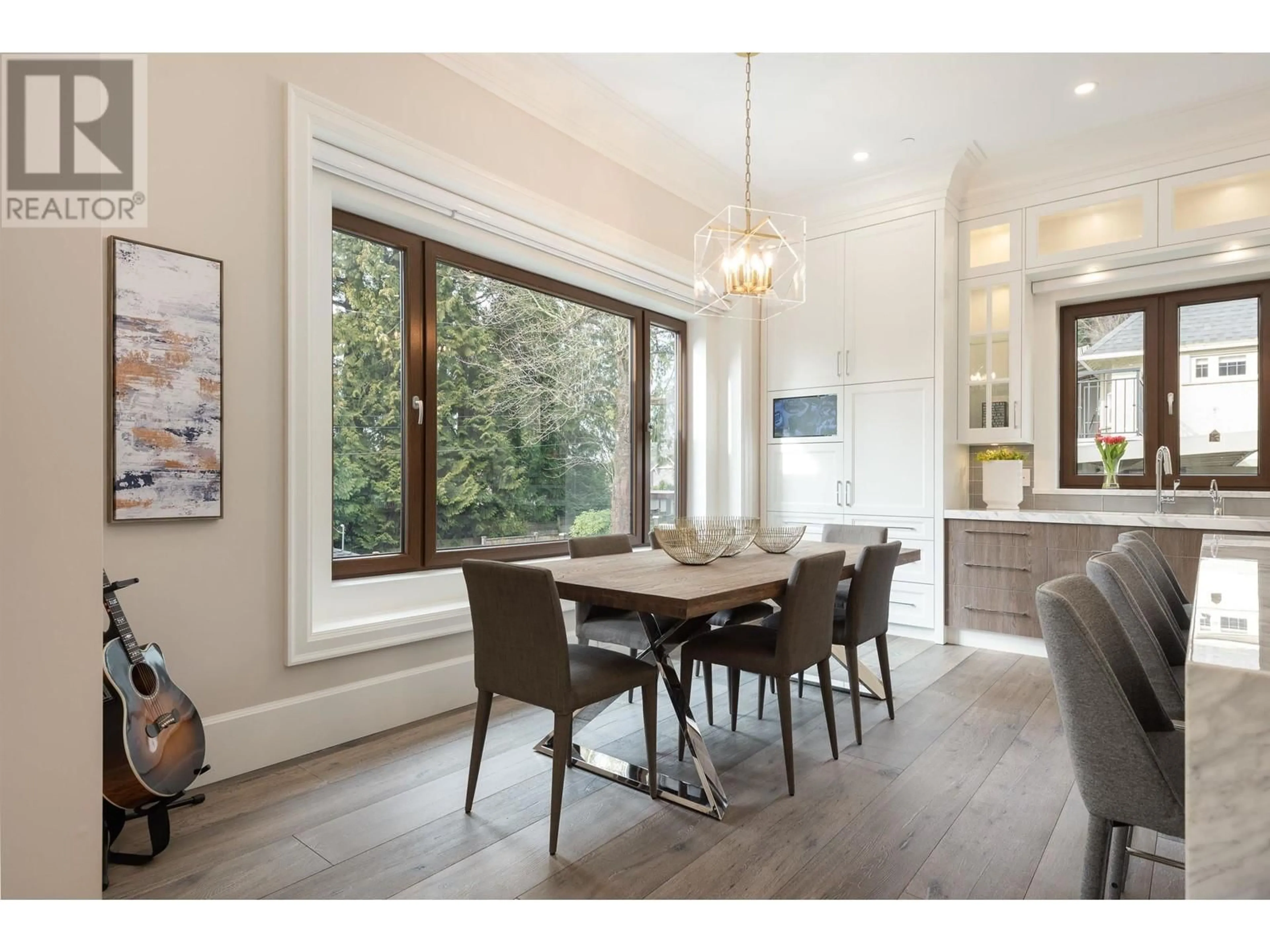 Dining room, wood/laminate floor for 5637 LABURNUM STREET, Vancouver British Columbia V6M3S7