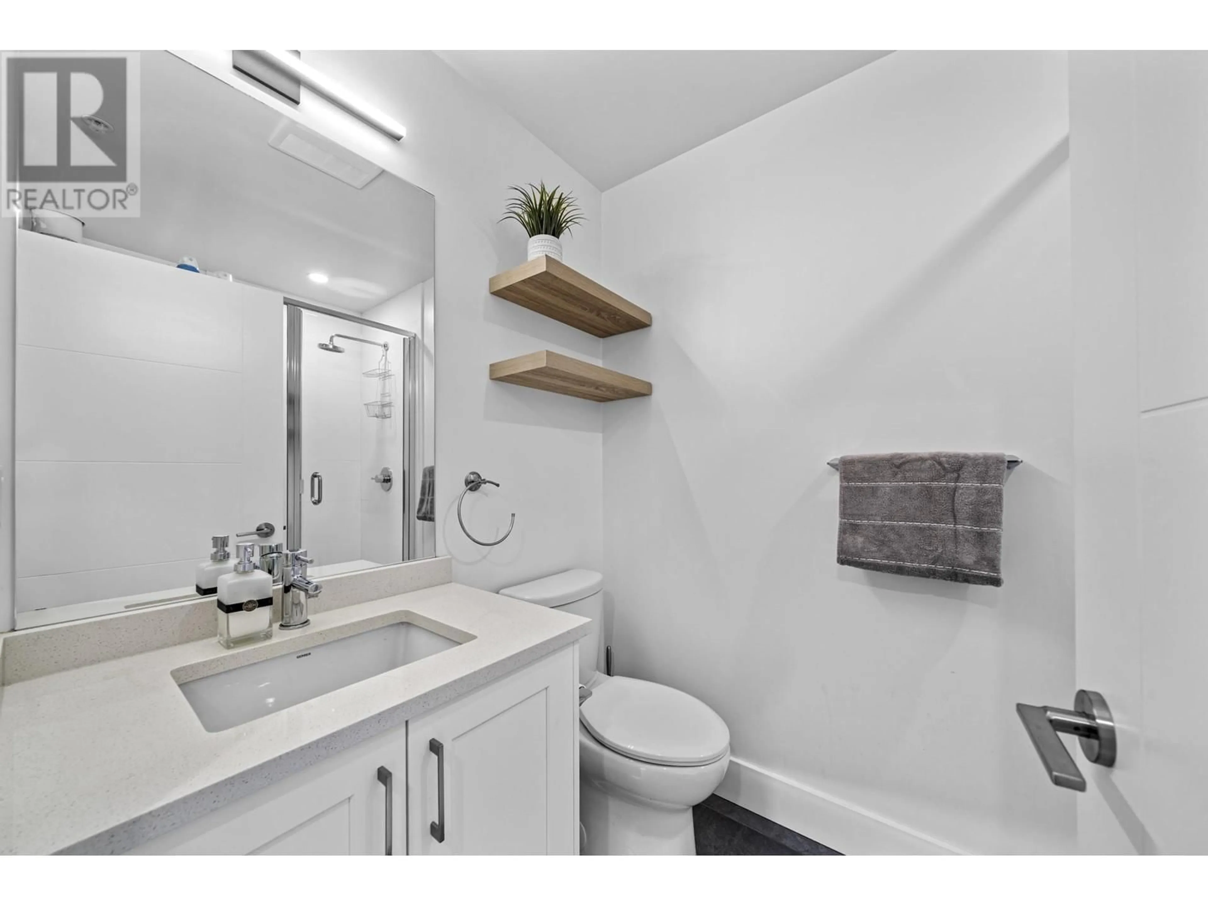 Standard bathroom, unknown for 501 - 22335 MCINTOSH AVENUE, Maple Ridge British Columbia V2X3C2
