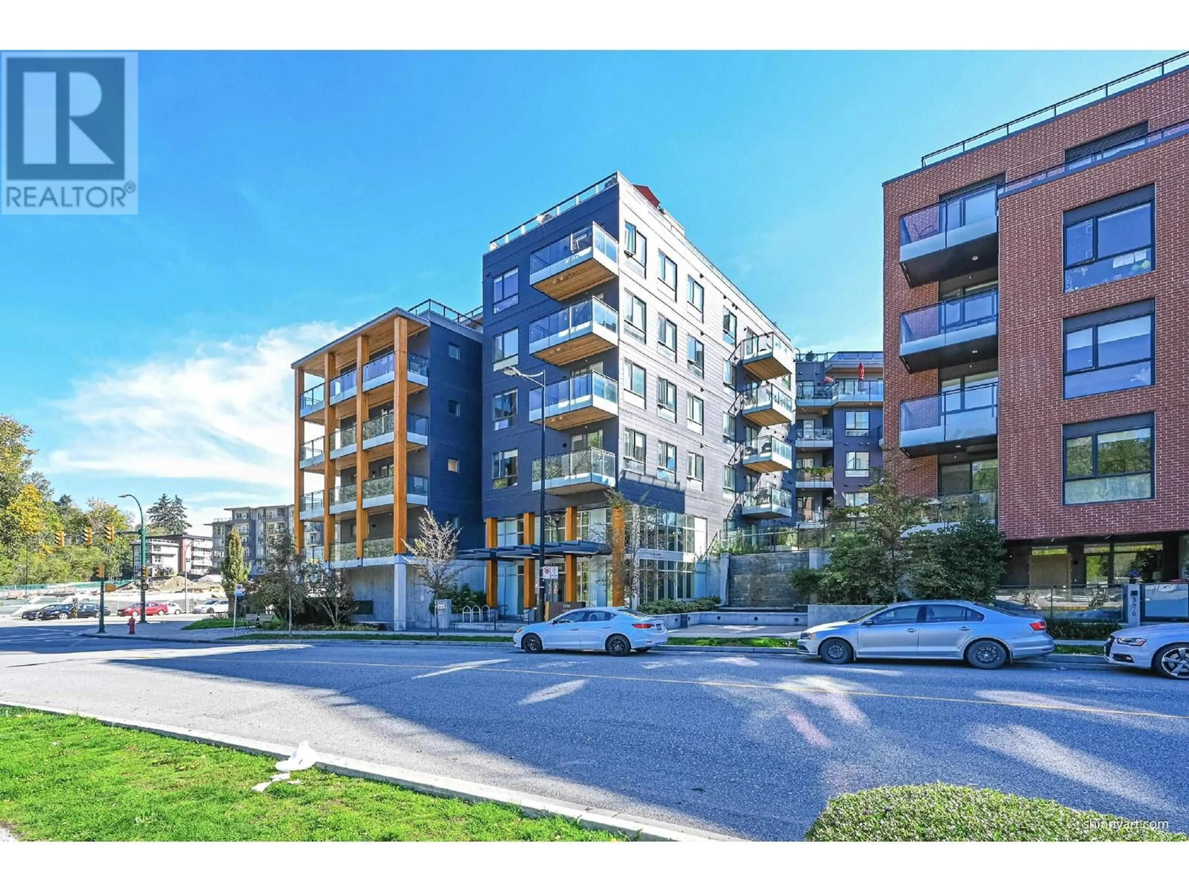 A pic from outside/outdoor area/front of a property/back of a property/a pic from drone, street for 316 - 3588 SAWMILL CRESCENT, Vancouver British Columbia V5S0H5
