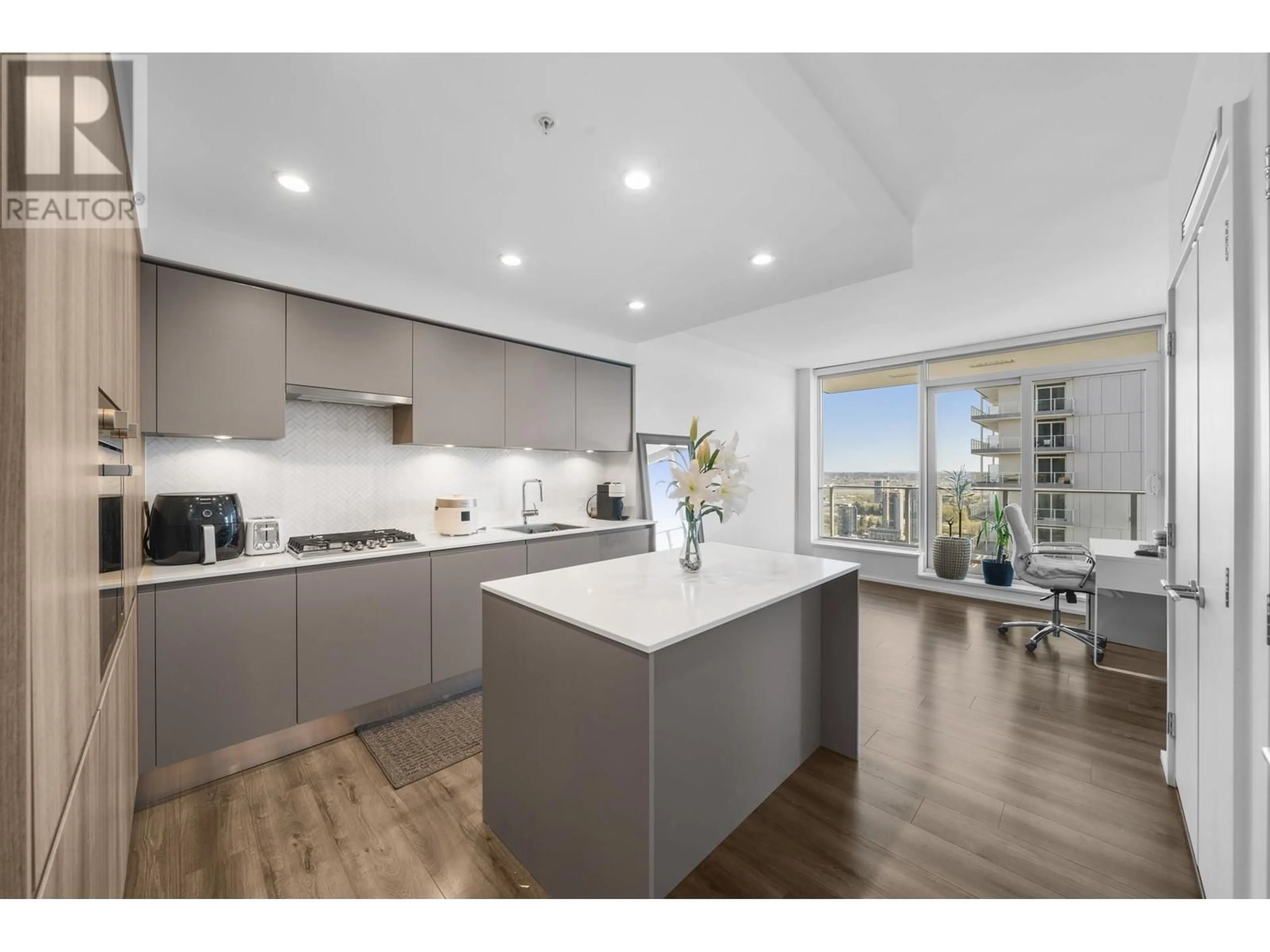 Open concept kitchen, unknown for 3006 - 3809 EVERGREEN PLACE, Burnaby British Columbia V3J0M1