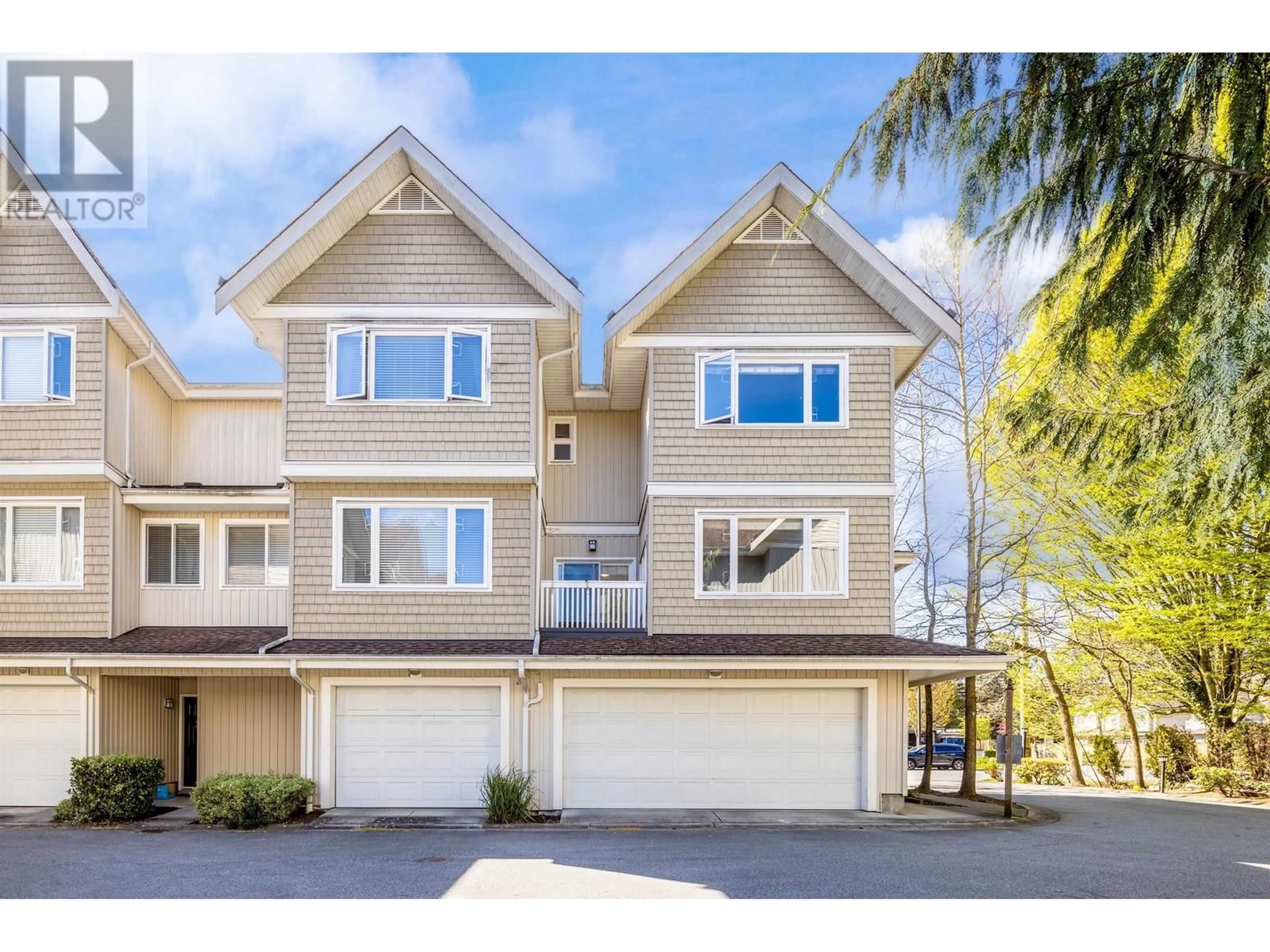 Home with vinyl exterior material, water/lake/river/ocean view for 1 - 7420 MOFFATT ROAD, Richmond British Columbia V6Y1X8