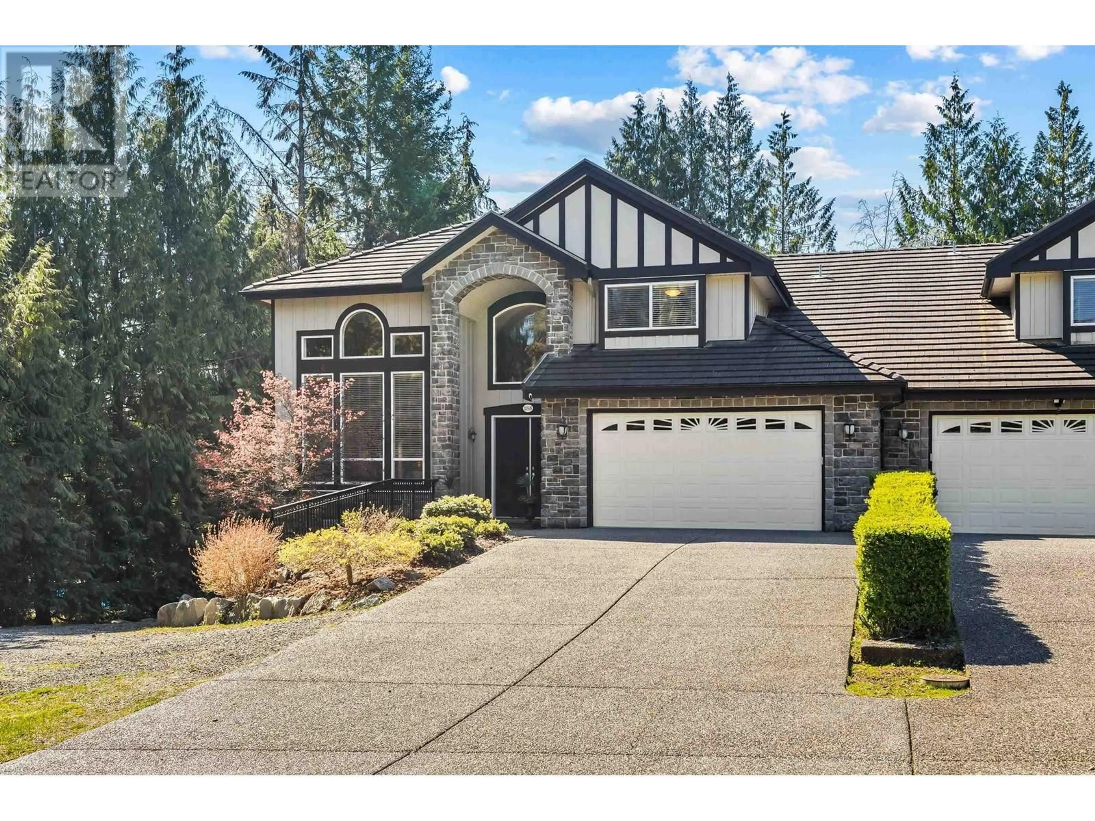 Home with vinyl exterior material, street for 1048 SUGAR MOUNTAIN WAY, Anmore British Columbia V3H4Y7