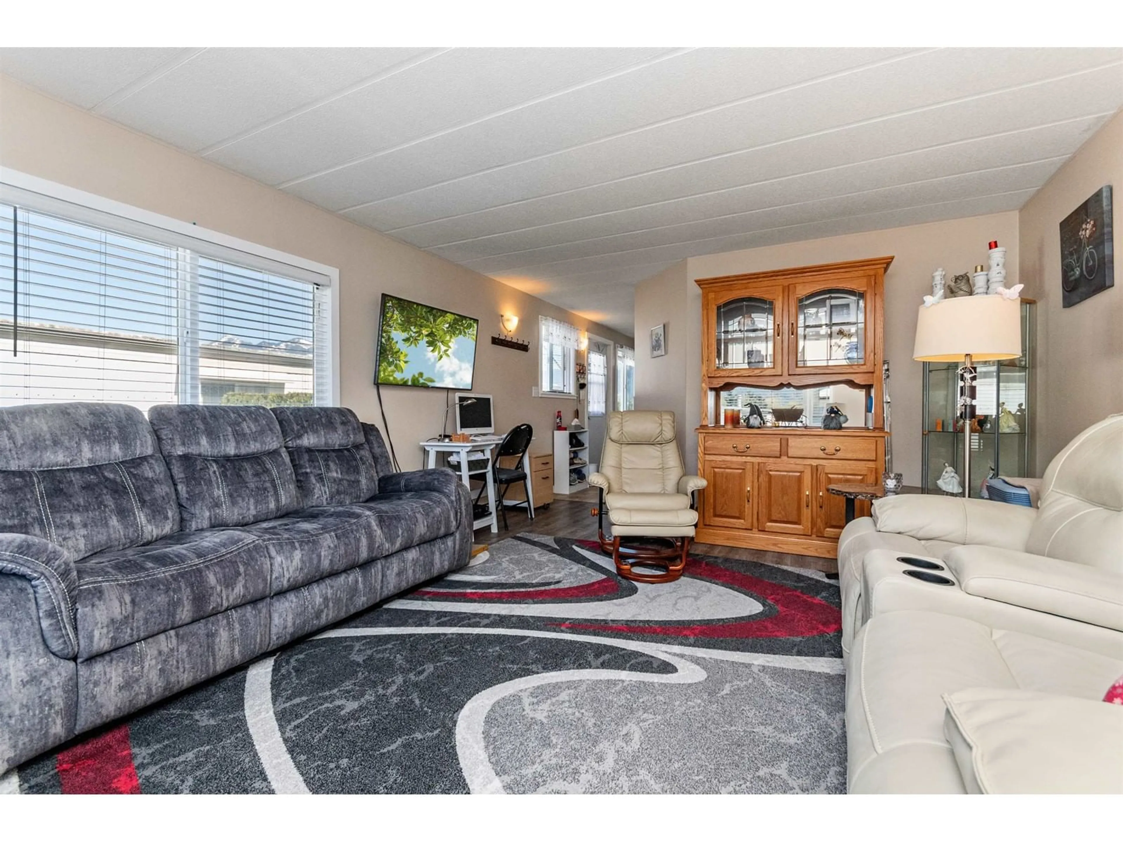 Living room with furniture, unknown for 18 - 62780 FLOOD HOPE ROAD, Hope British Columbia V0X1L2