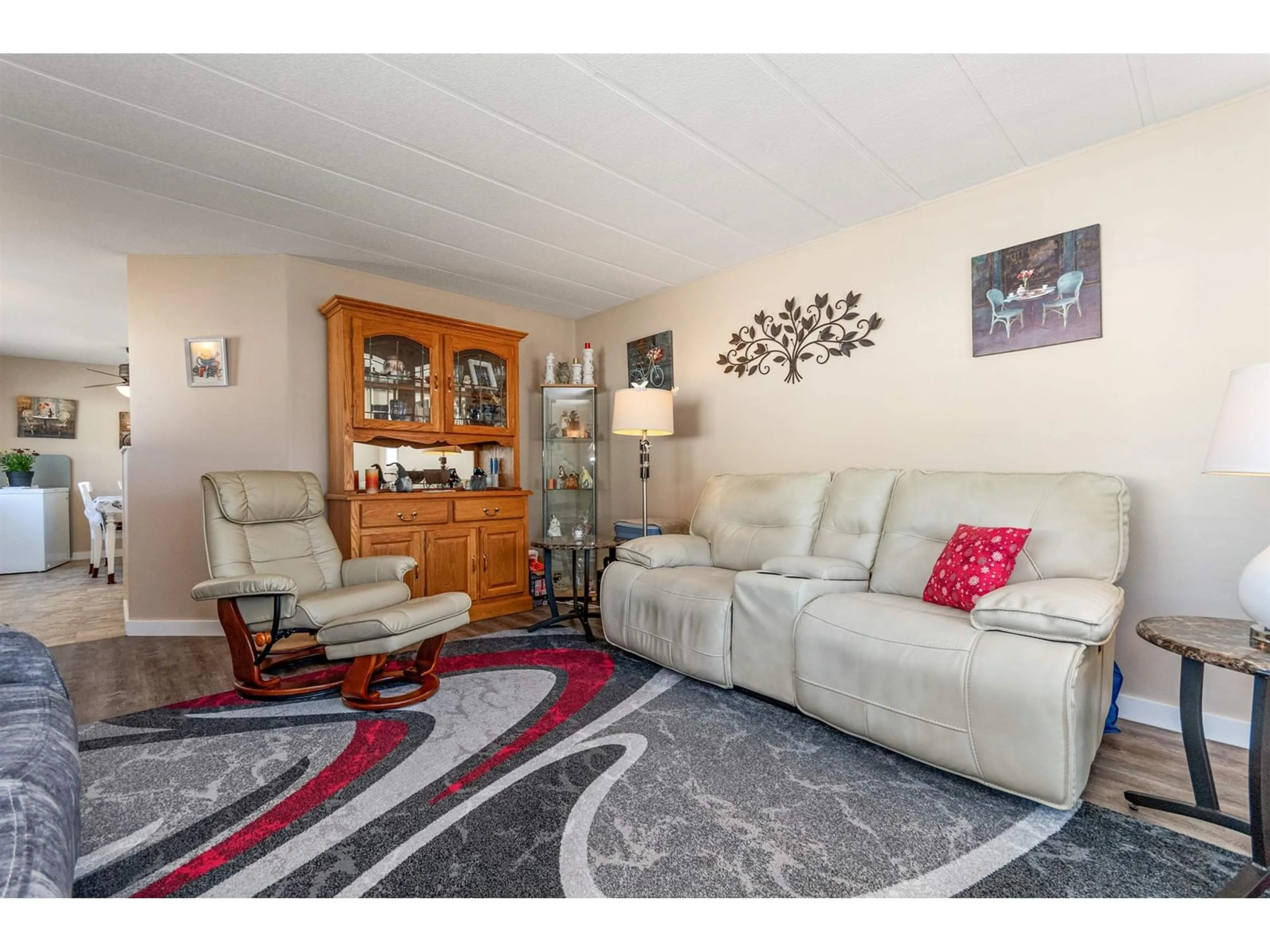 Living room with furniture, unknown for 18 - 62780 FLOOD HOPE ROAD, Hope British Columbia V0X1L2