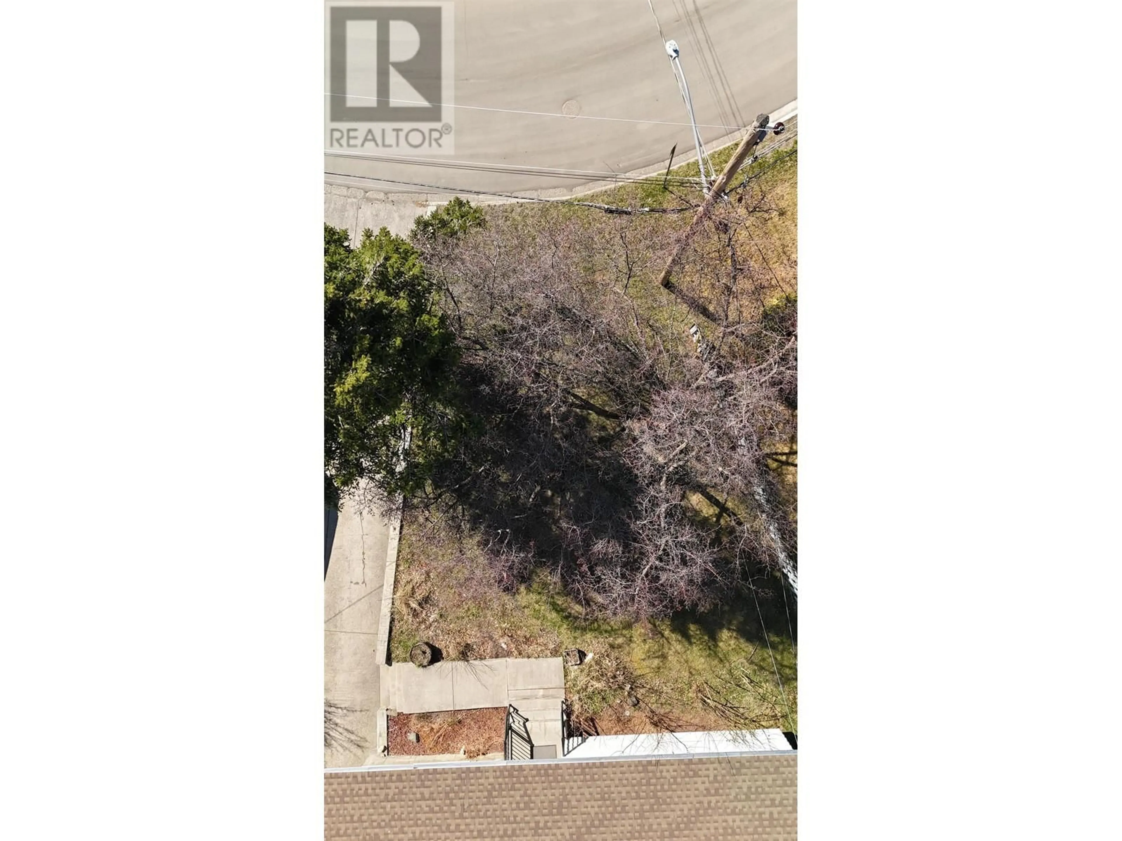 A pic from outside/outdoor area/front of a property/back of a property/a pic from drone, unknown for 1130 LATIN AVENUE, Williams Lake British Columbia V2G2J9