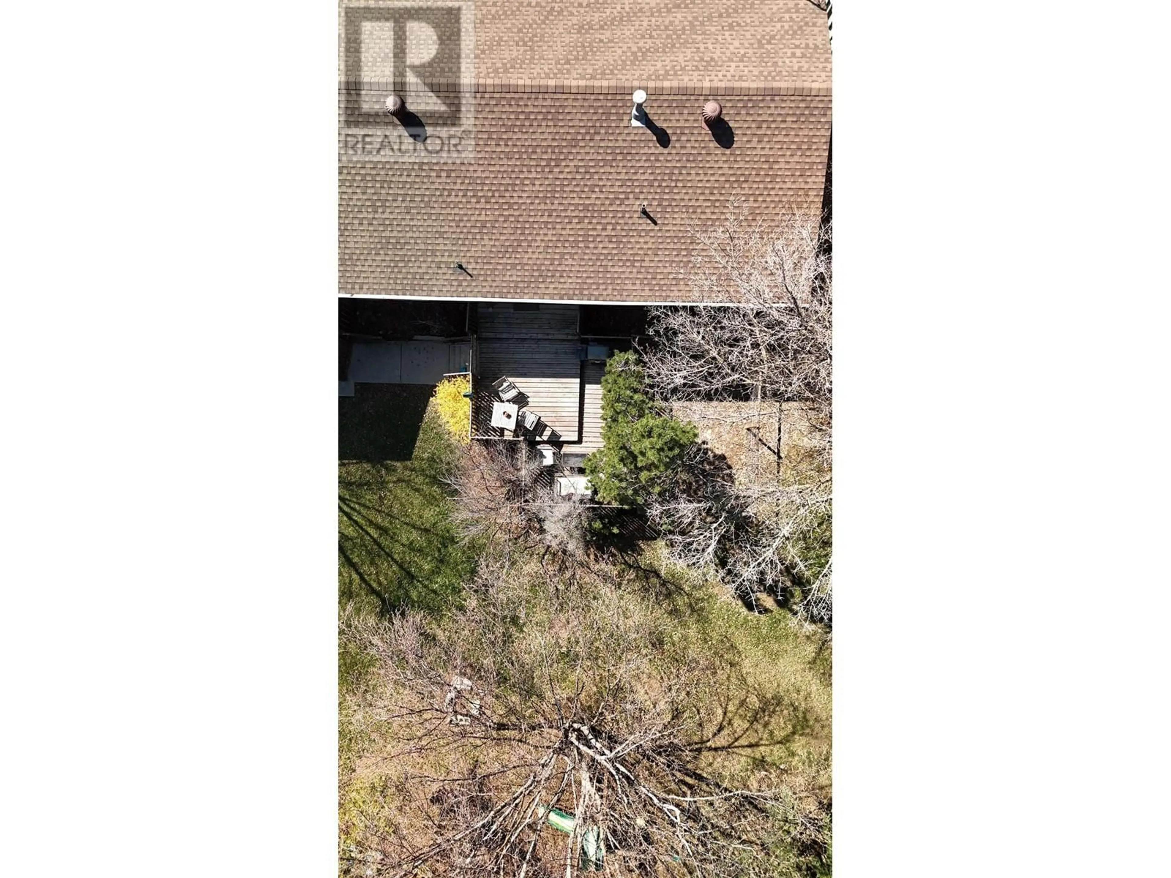 A pic from outside/outdoor area/front of a property/back of a property/a pic from drone, street for 1130 LATIN AVENUE, Williams Lake British Columbia V2G2J9
