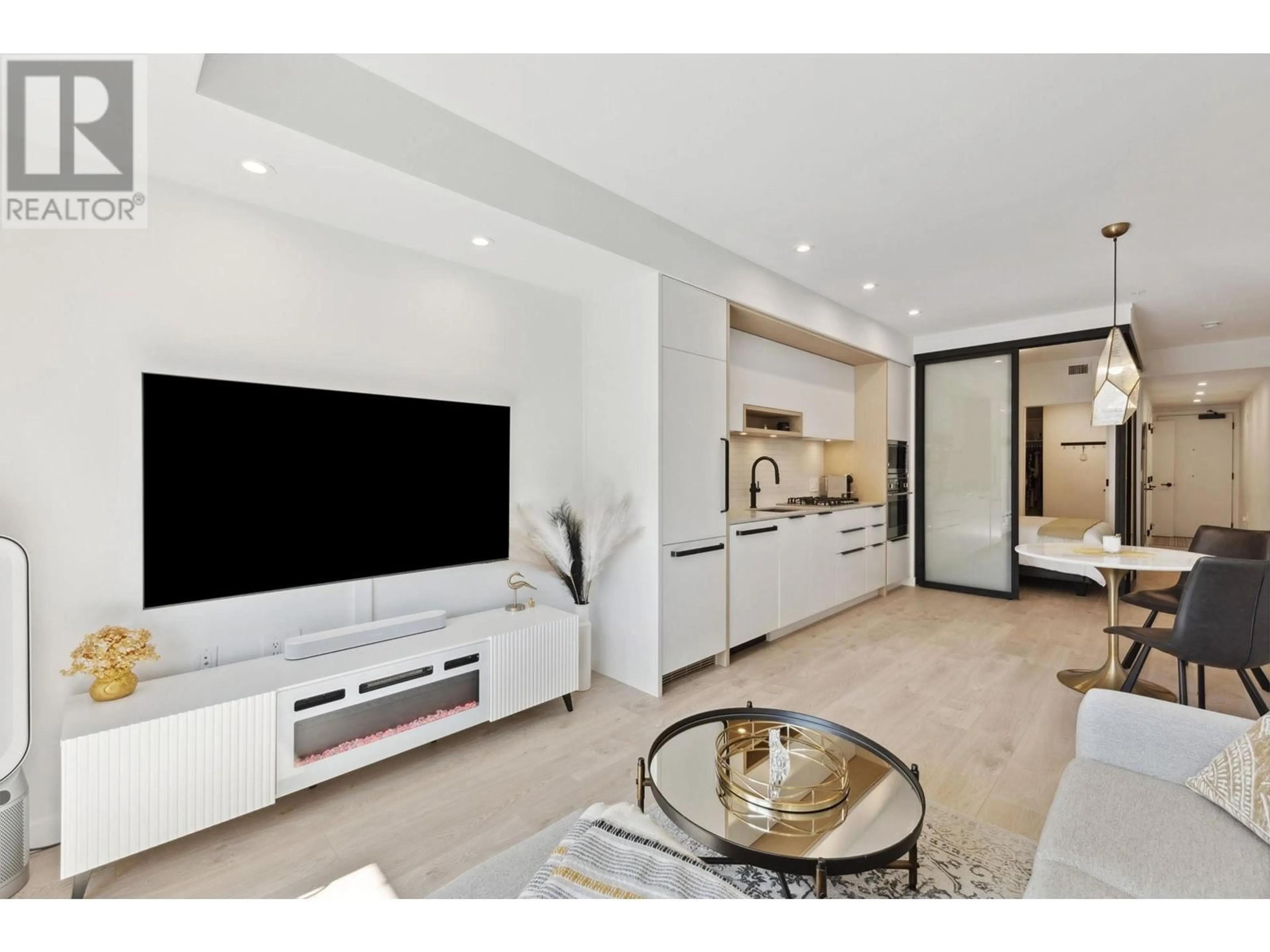Home theater for 316 - 2520 GUELPH STREET, Vancouver British Columbia V5T0K7