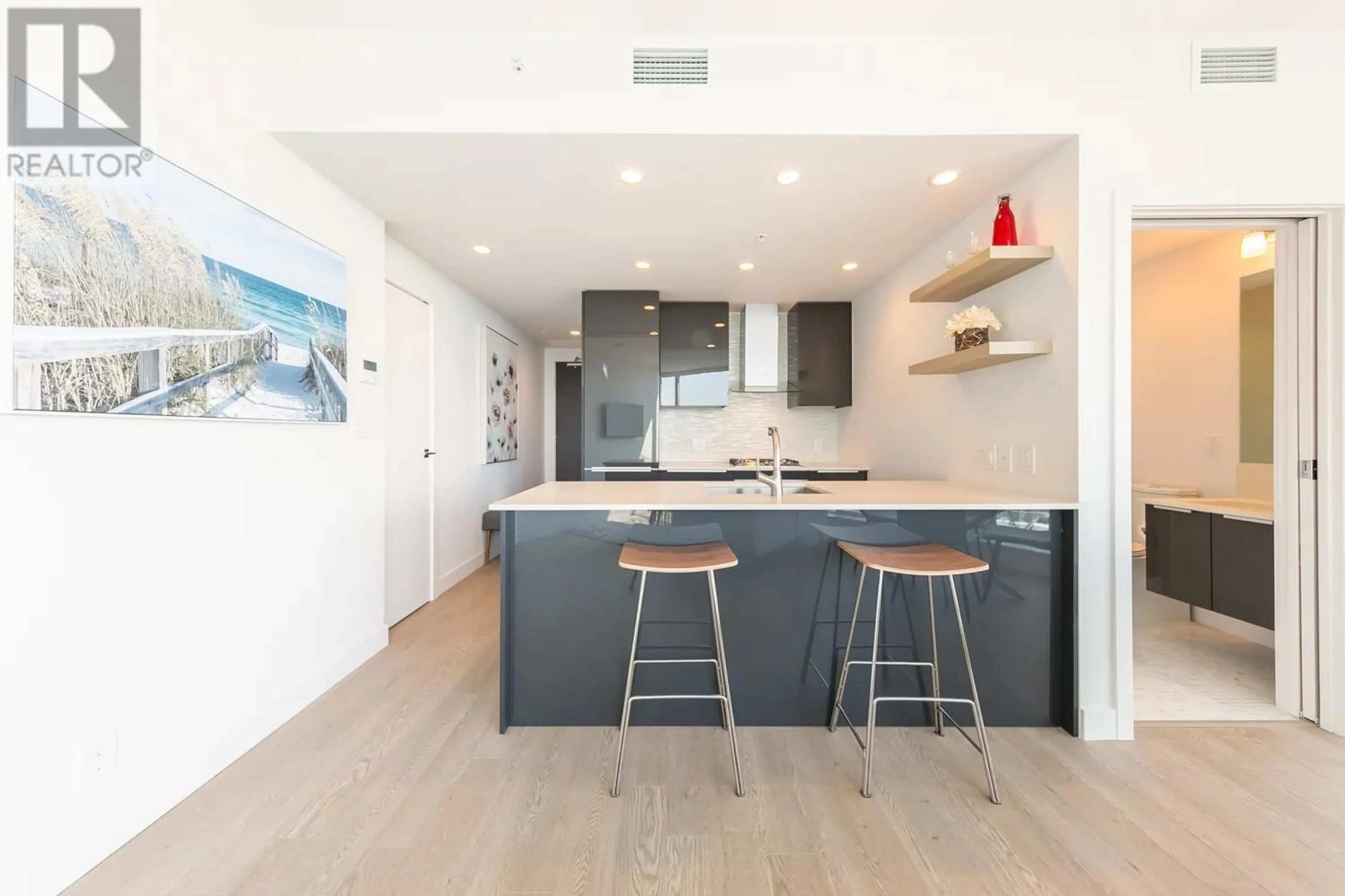 Open concept kitchen, unknown for 3608 - 1283 HOWE STREET, Vancouver British Columbia V6Z0E3