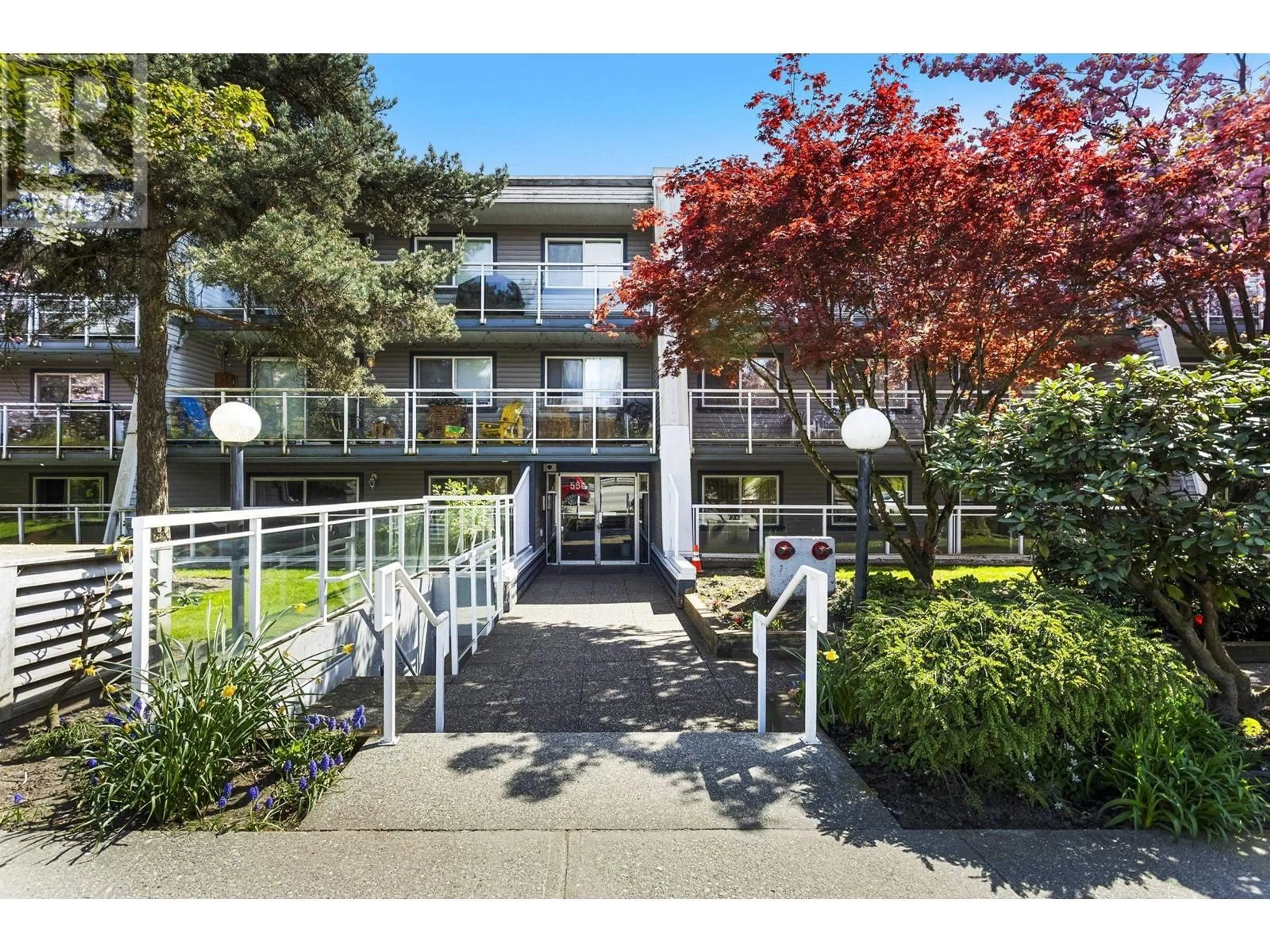 Unknown for 203 - 550 ROYAL AVENUE, New Westminster British Columbia V3L5H9