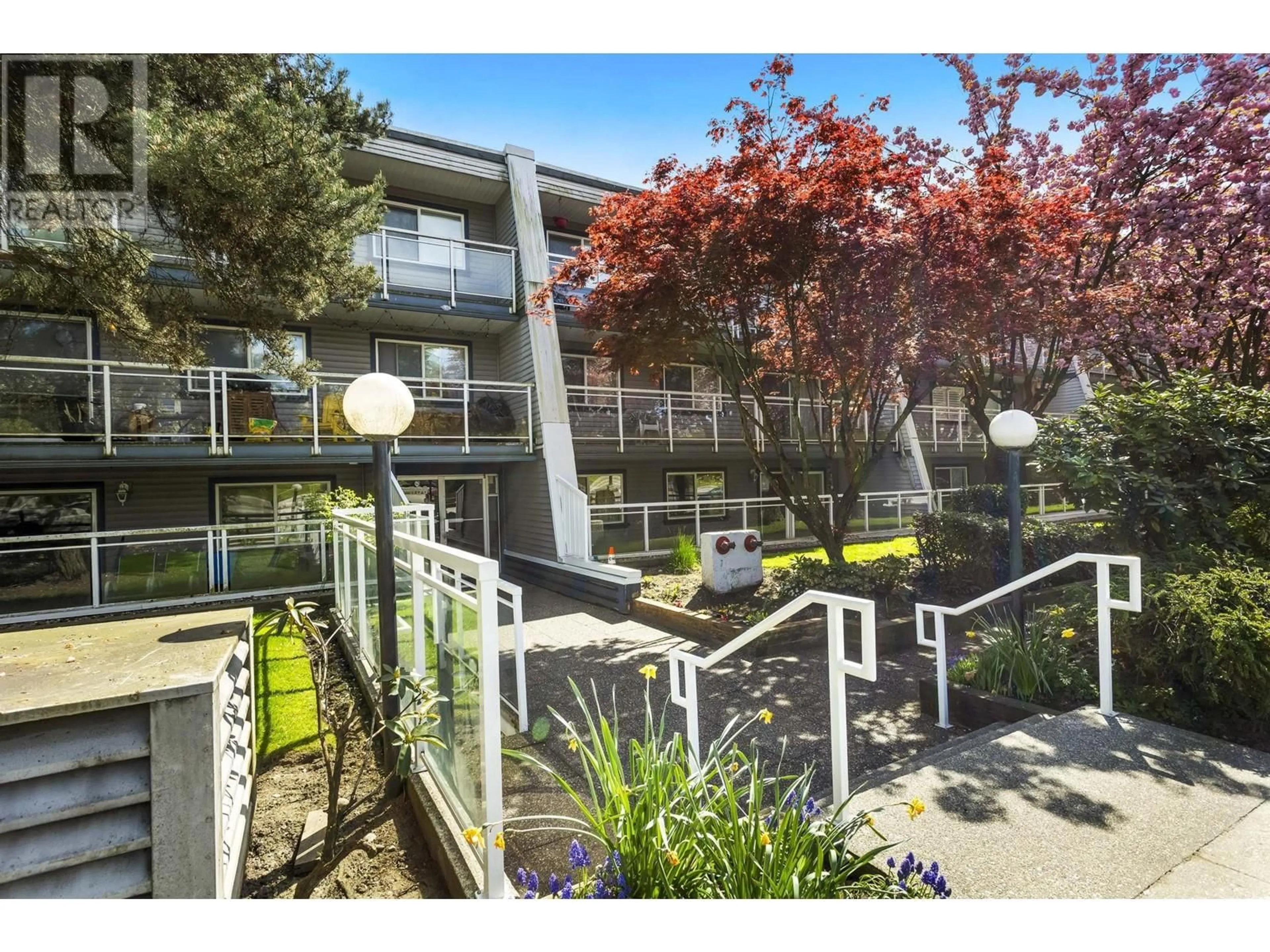 Unknown for 203 - 550 ROYAL AVENUE, New Westminster British Columbia V3L5H9