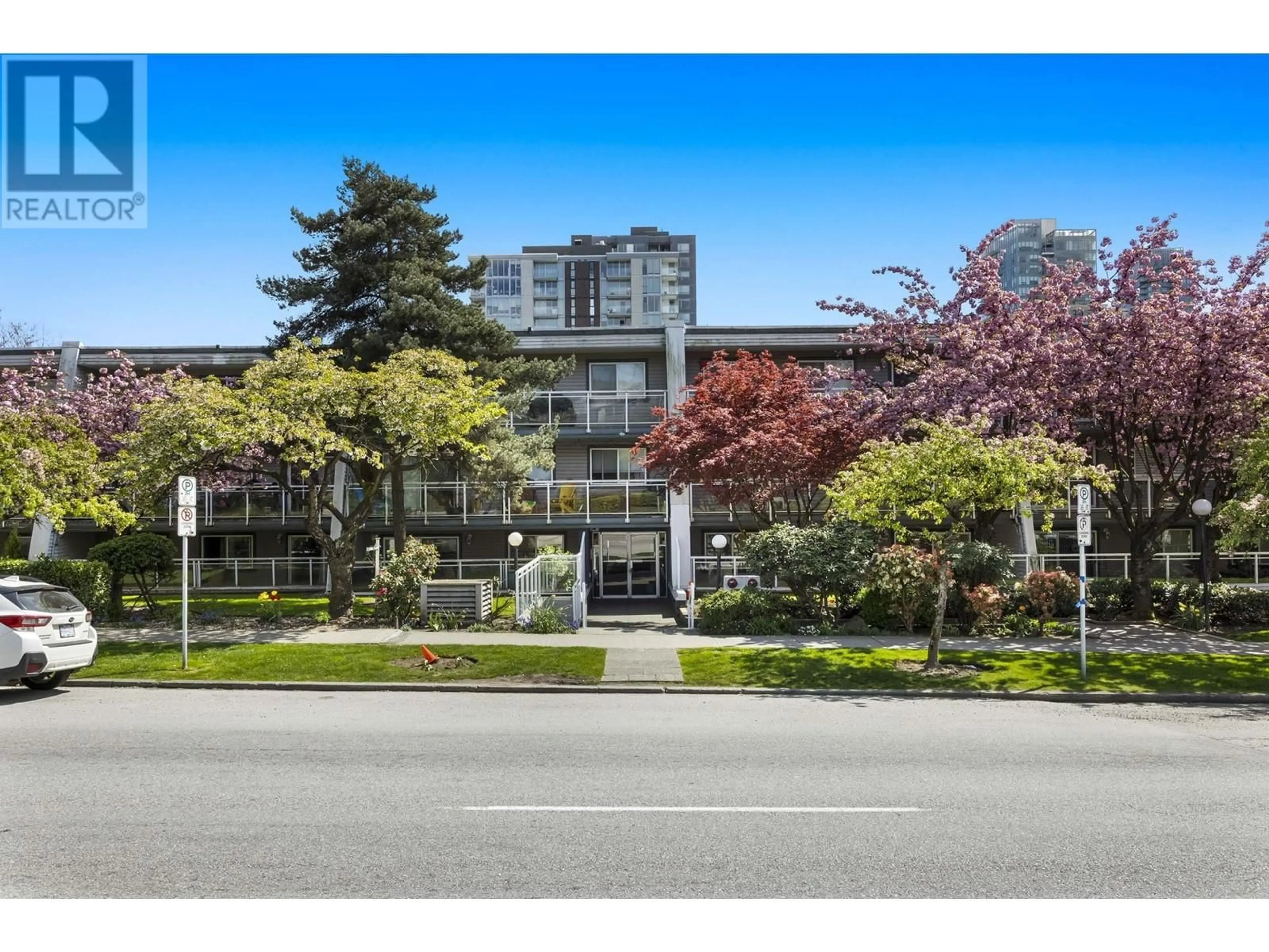 Unknown for 203 - 550 ROYAL AVENUE, New Westminster British Columbia V3L5H9