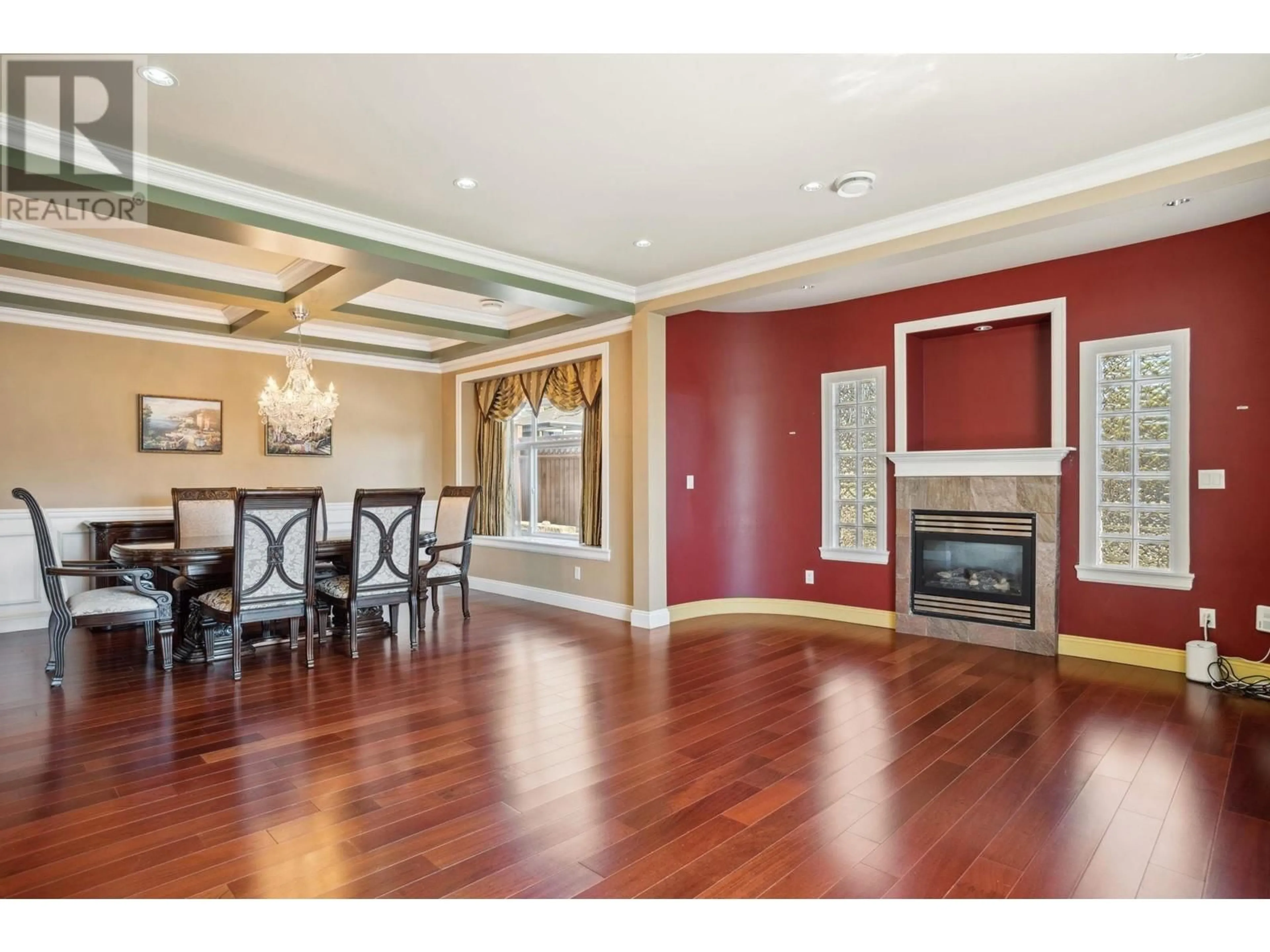 Unknown for 1901 LONDON STREET, New Westminster British Columbia V3M3E4