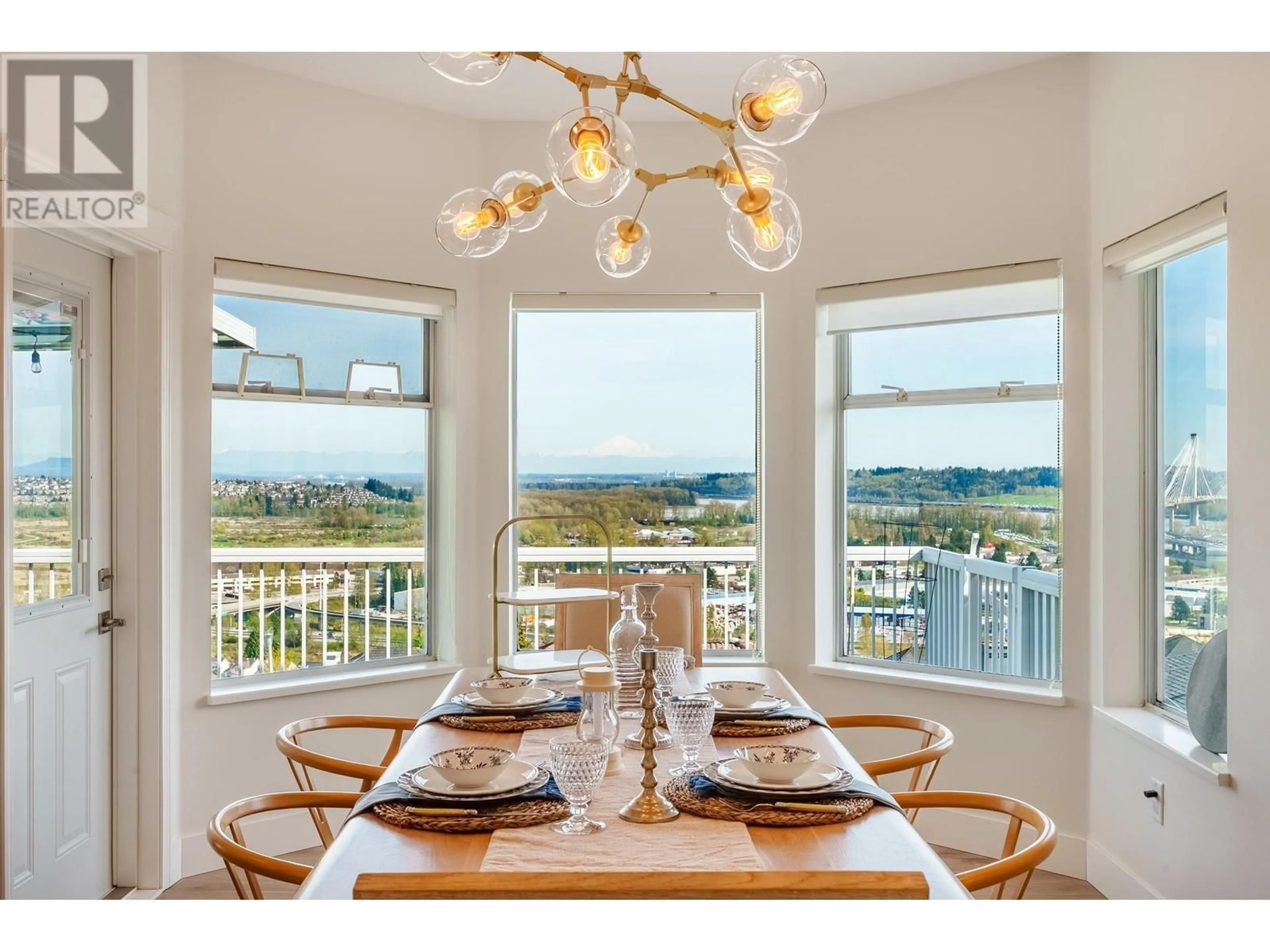 Dining room, unknown for 2237 SICAMOUS AVENUE, Coquitlam British Columbia V3K6R9