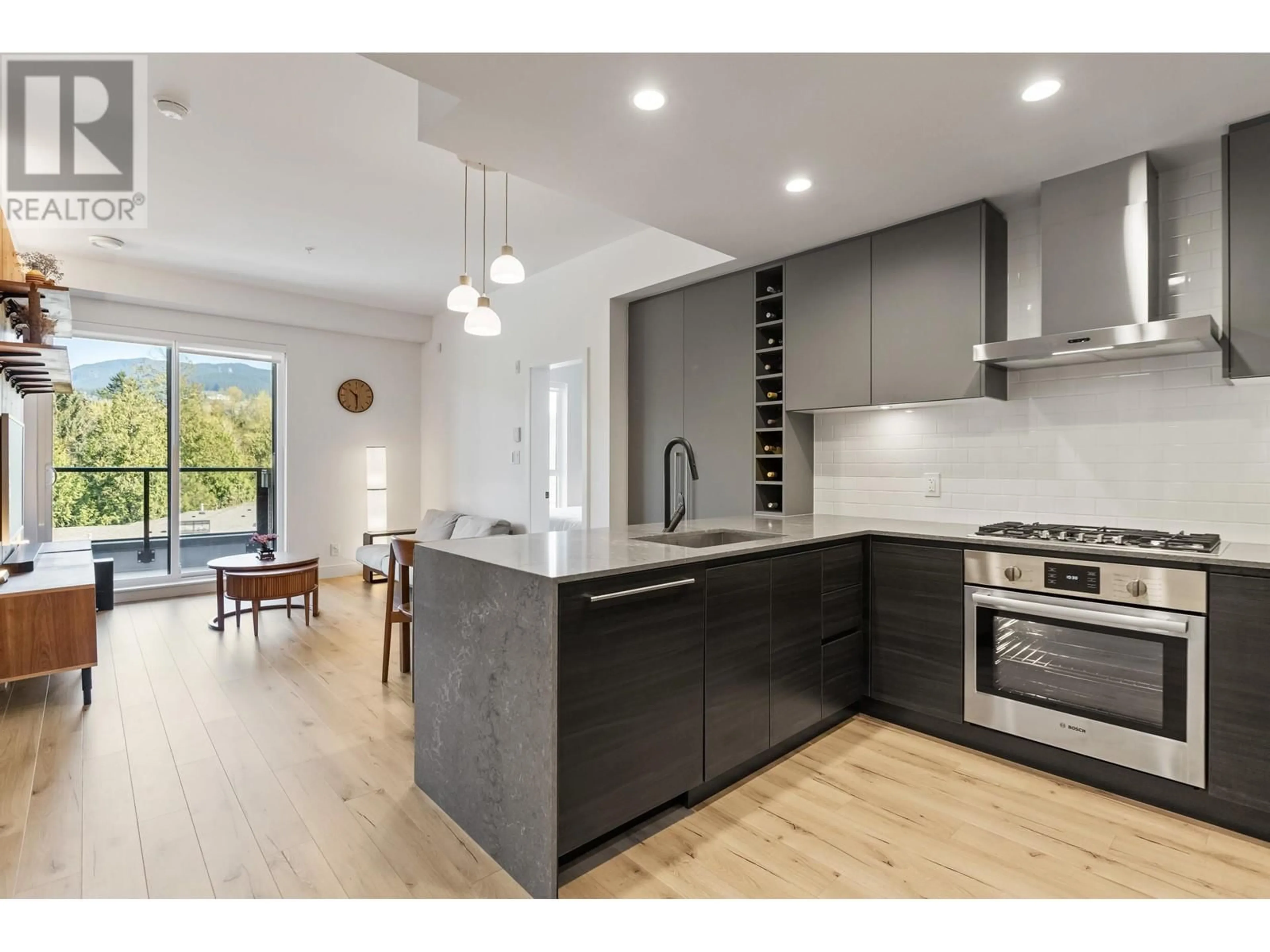 Open concept kitchen, unknown for 424 - 55 KLAHANIE DRIVE, Port Moody British Columbia V3H0M9