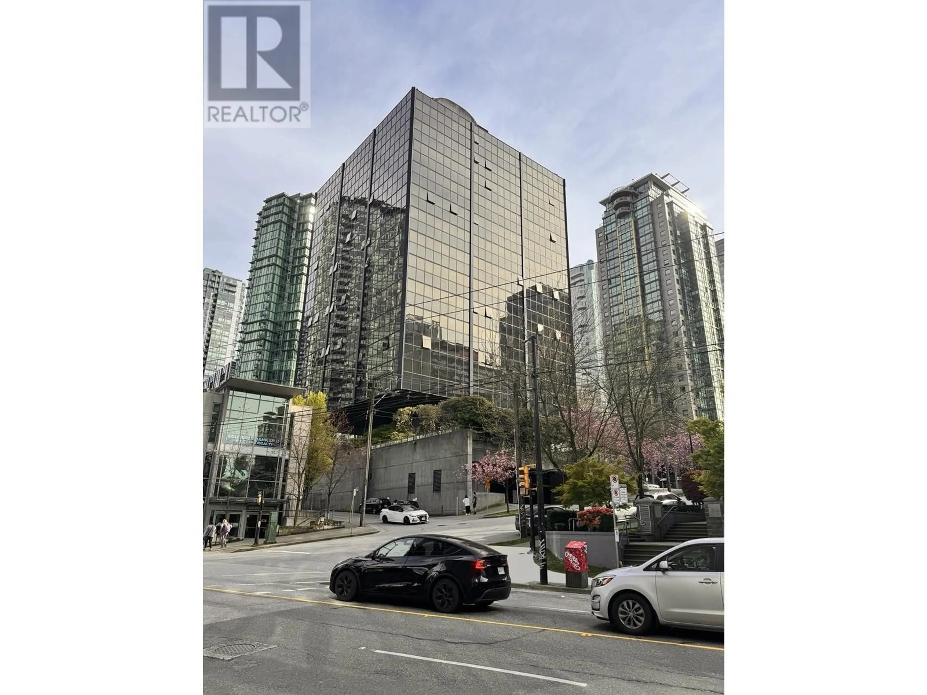 Unknown for 611 - 1333 GEORGIA STREET, Vancouver British Columbia V6E4V3