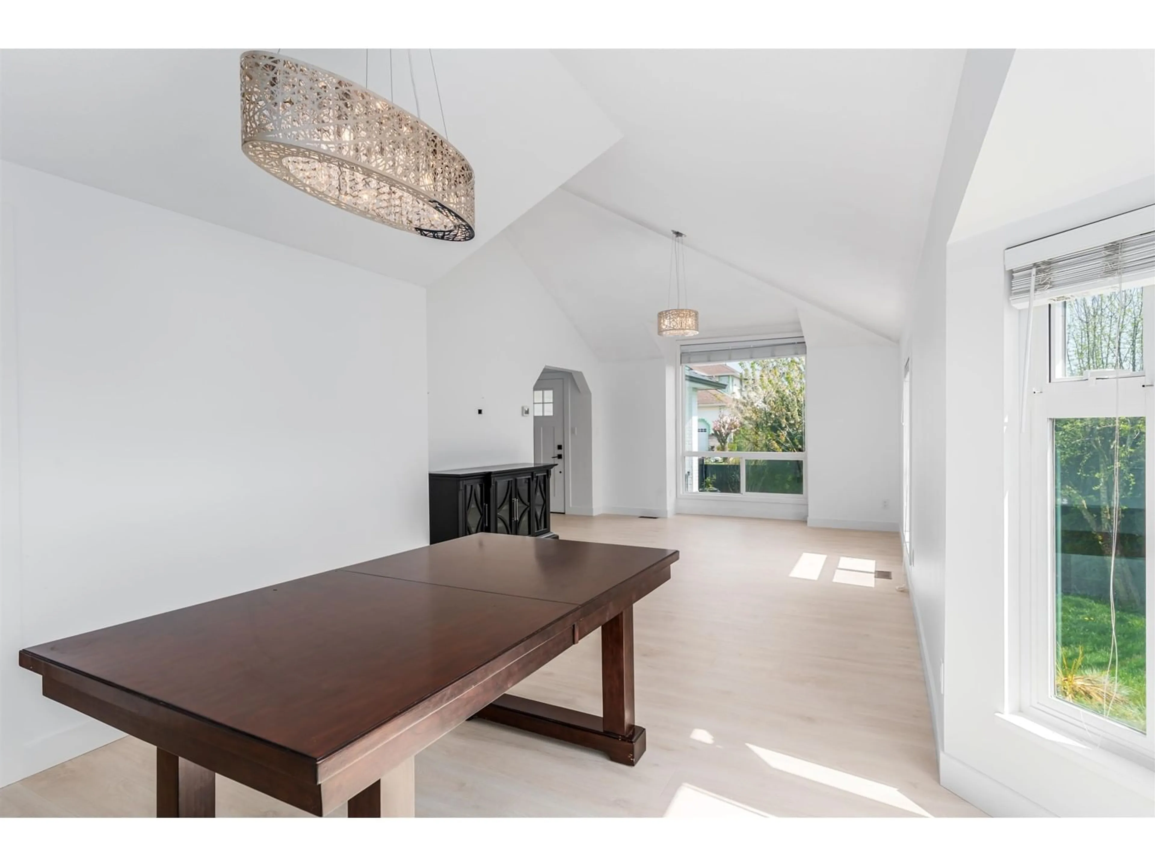Dining room, unknown for 3073 KINGFISHER, Abbotsford British Columbia V2T5K5