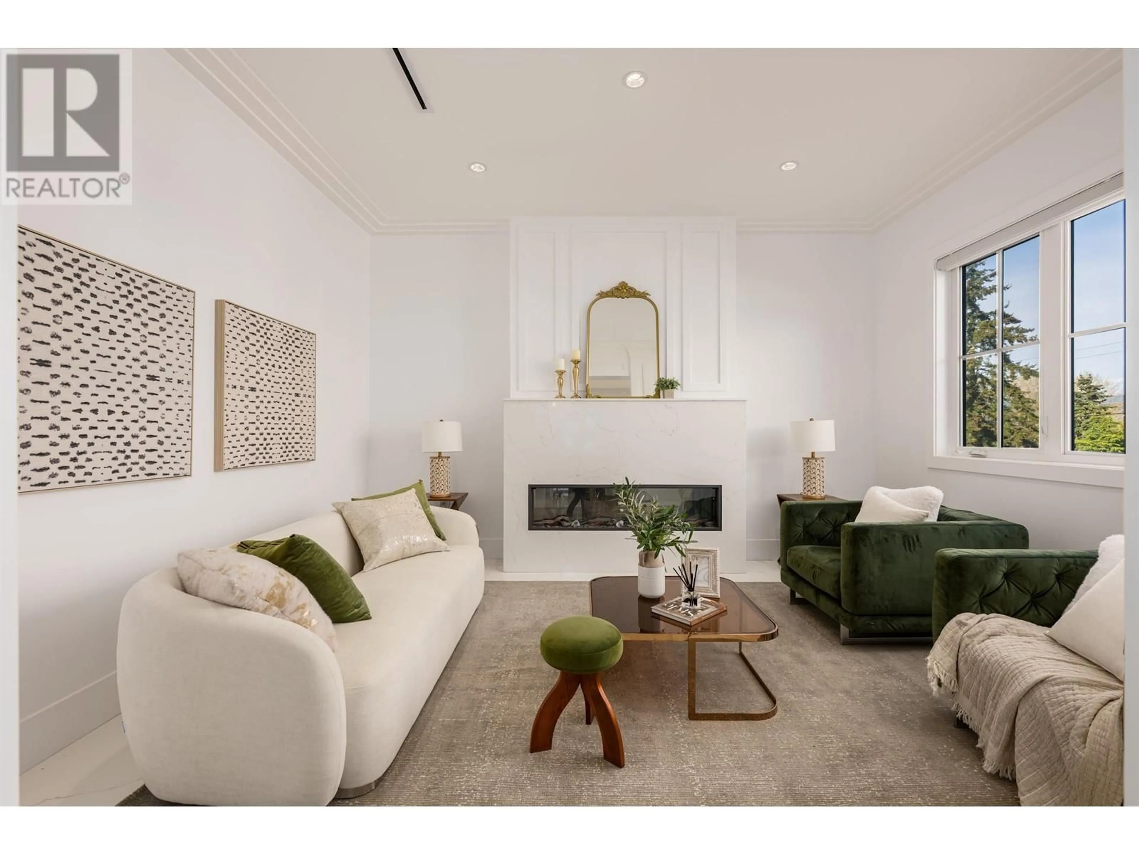 Living room with furniture, unknown for 5469 NELSON AVENUE, Burnaby British Columbia V5H3H1