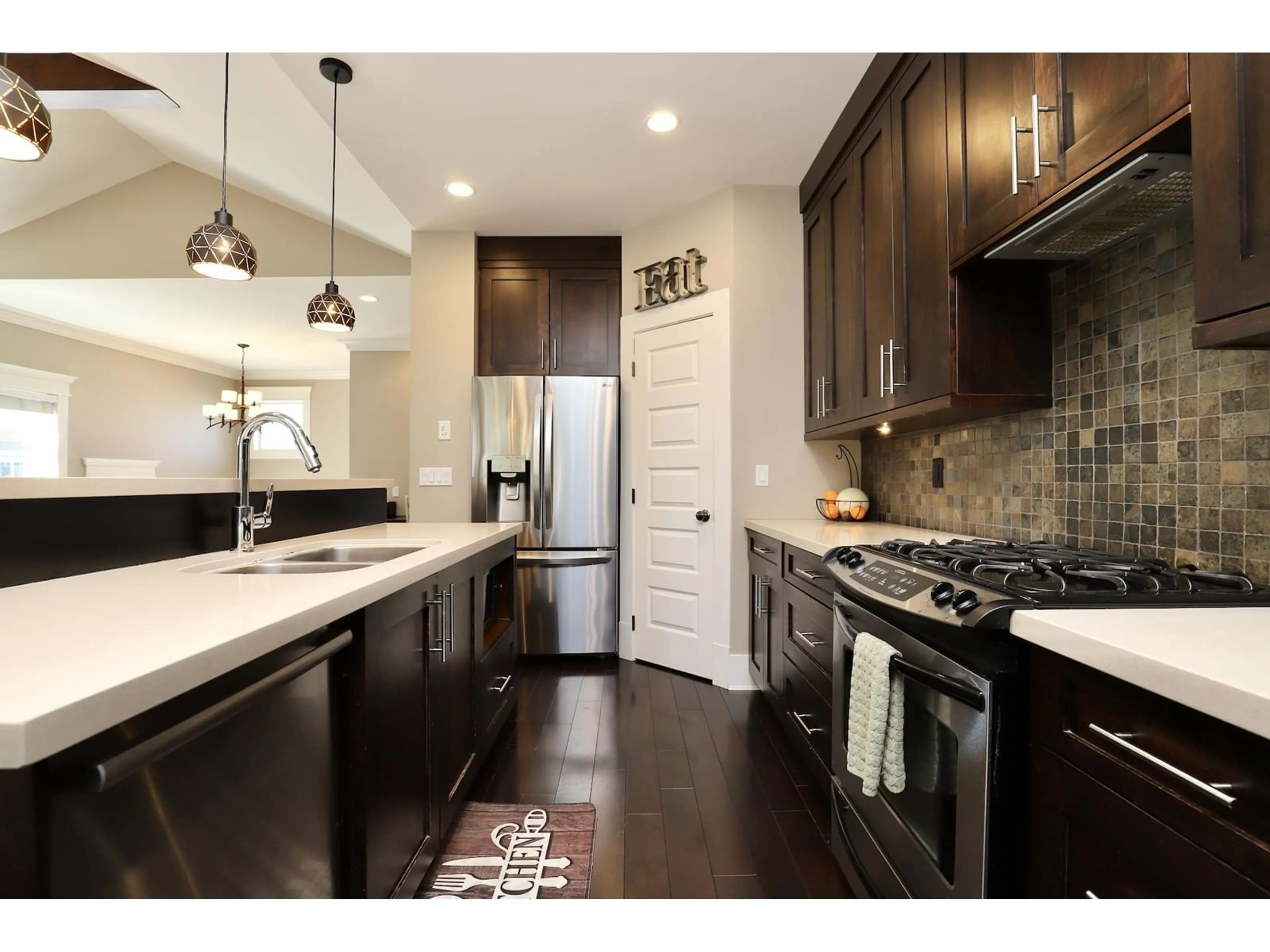Open concept kitchen, unknown for 45398 MAGDALENA PLACE, Cultus Lake British Columbia V2R0K7