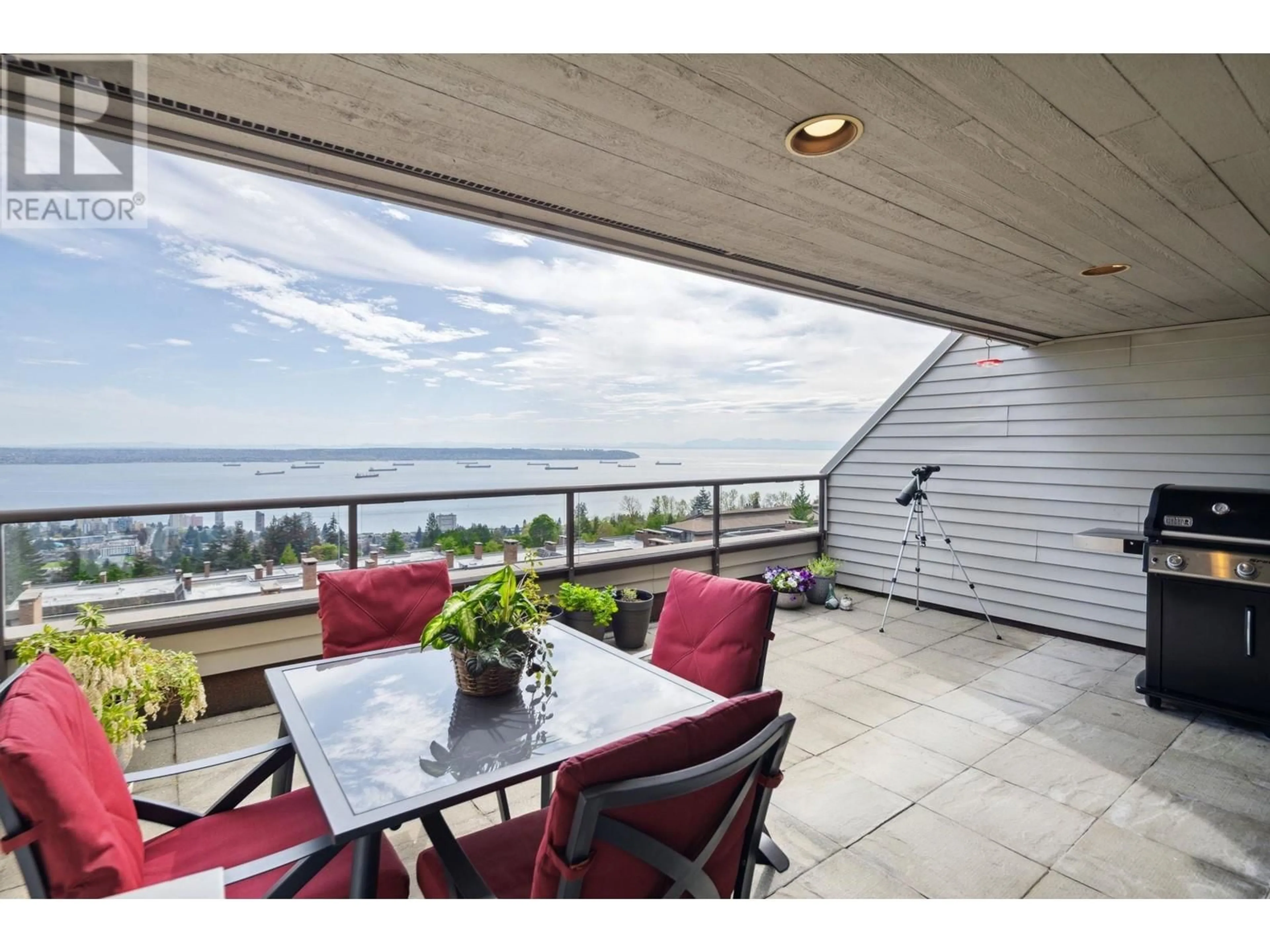 Patio, water/lake/river/ocean view for 47 - 2250 FOLKESTONE WAY, West Vancouver British Columbia V7S2X7