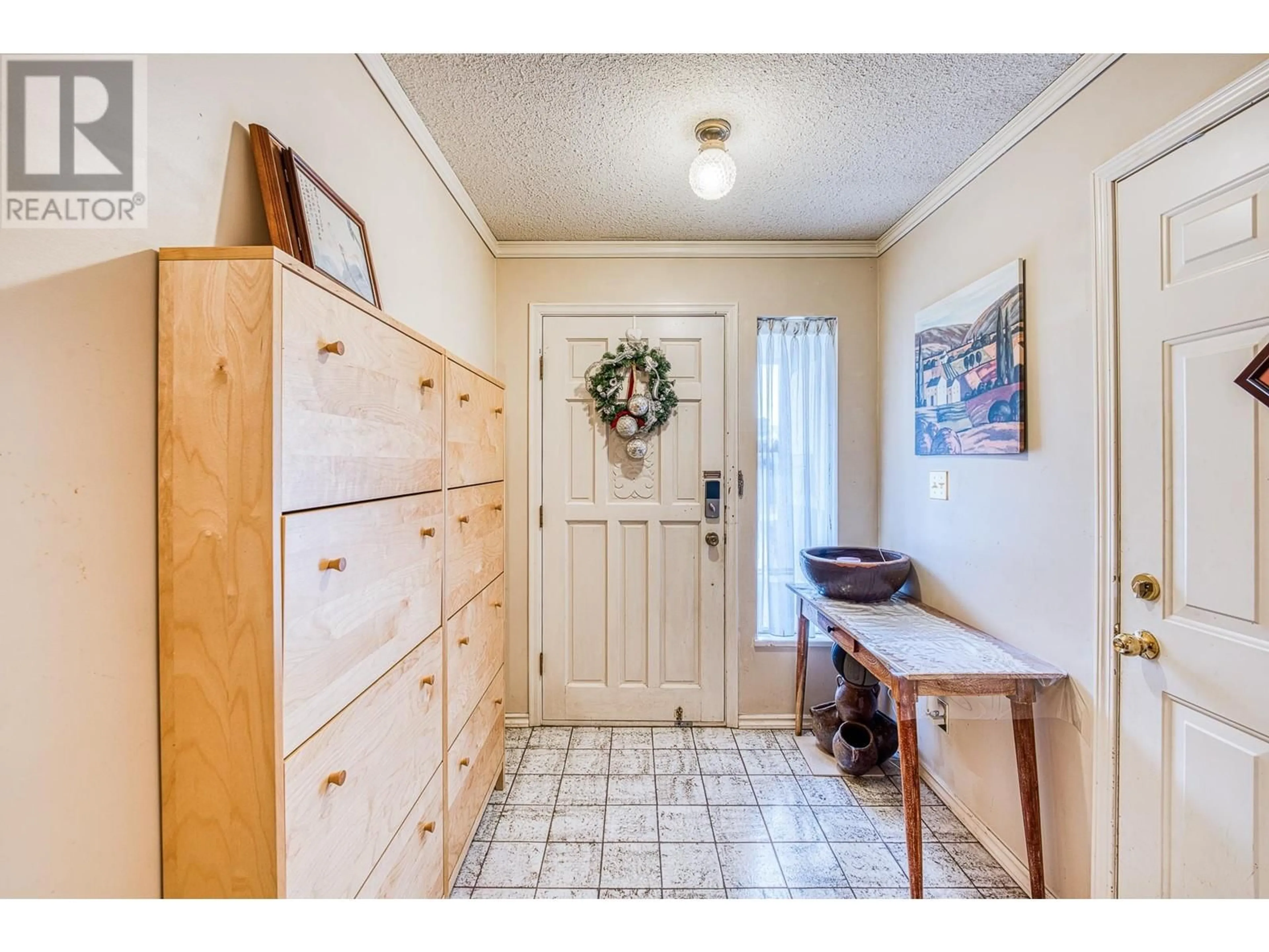 Unknown for 6471 DAKOTA DRIVE, Richmond British Columbia V7C4X5