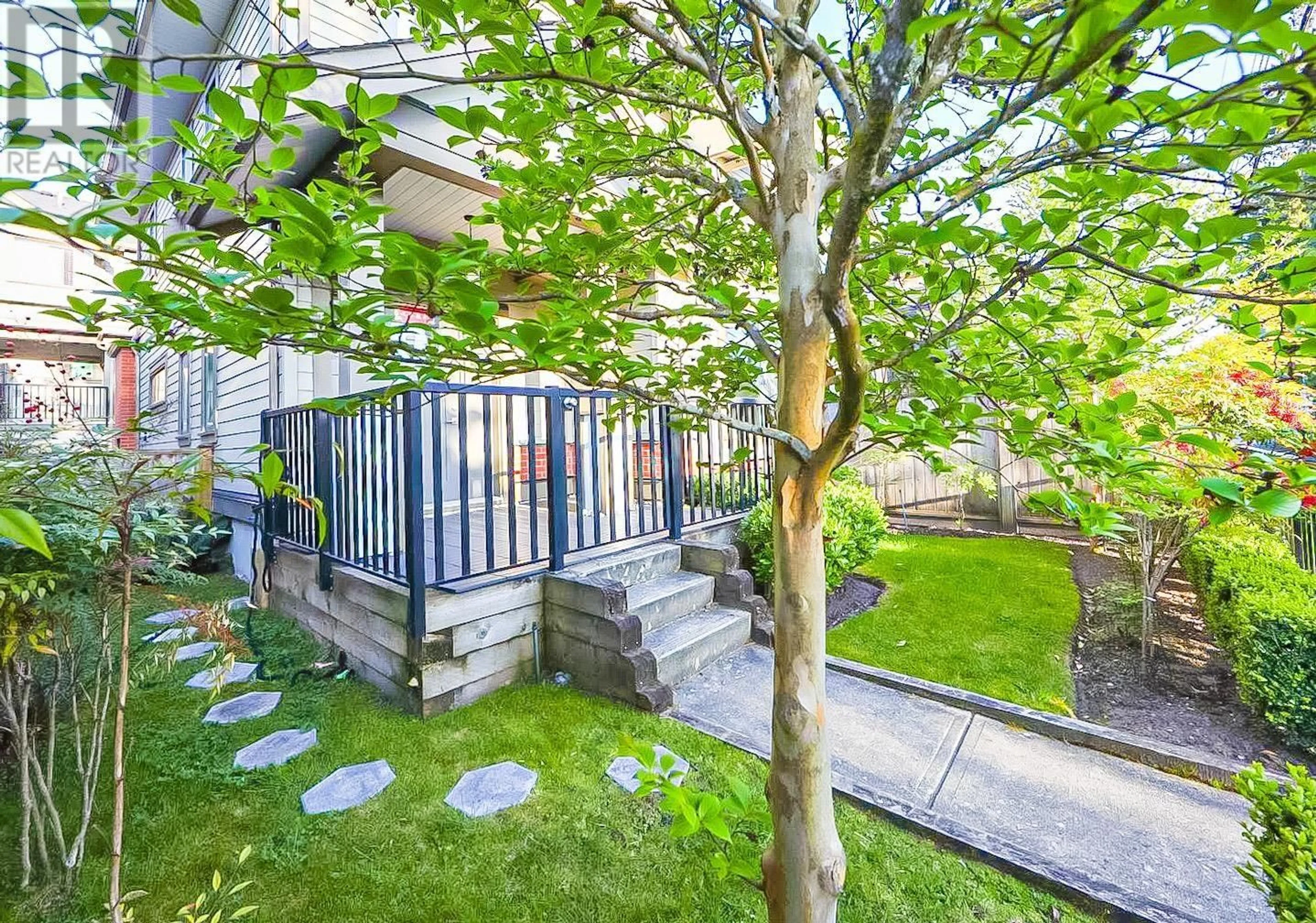 Patio, street for 12 - 9551 NO. 3 ROAD, Richmond British Columbia V7A1W2